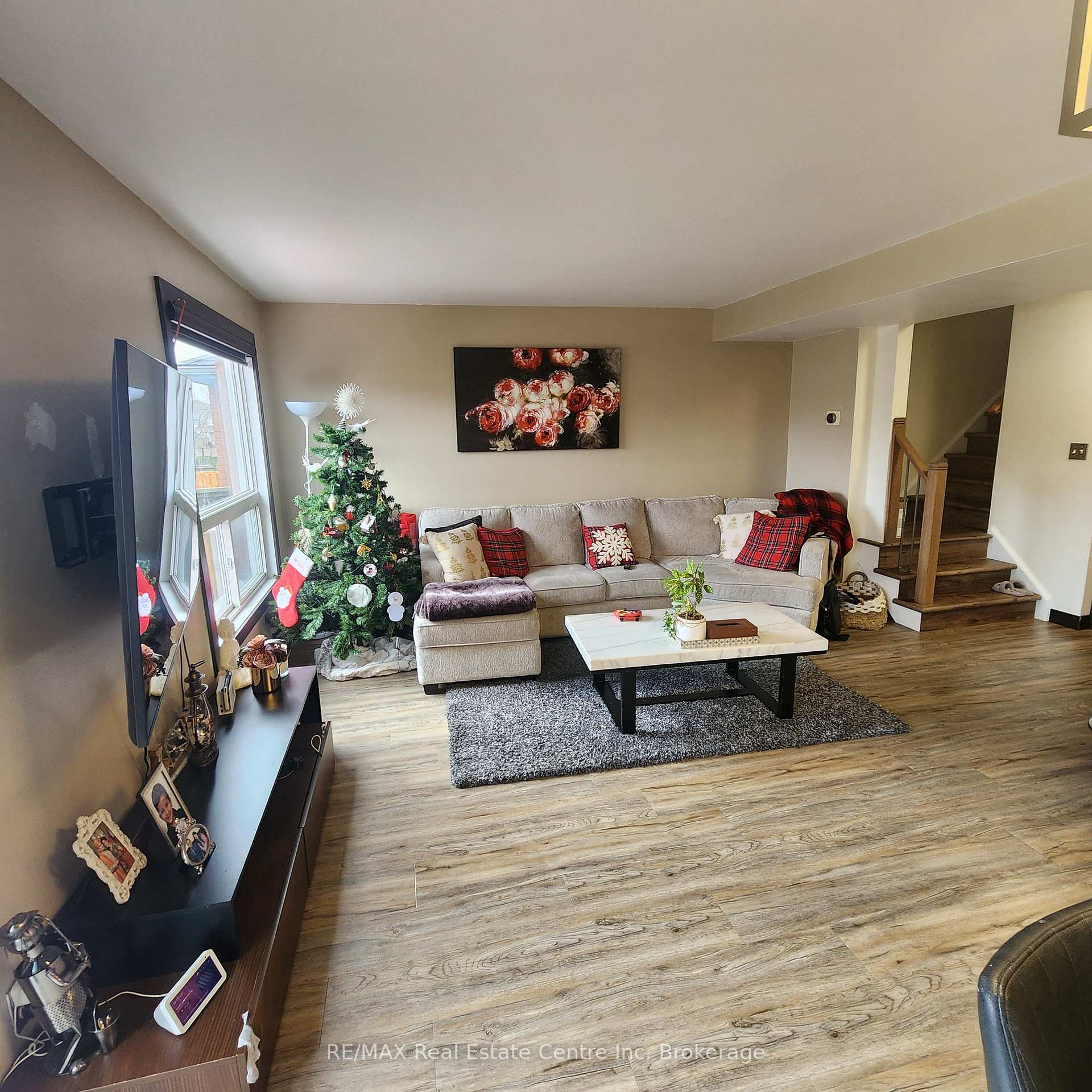 Photo 10 of 129 Lee Street, Guelph, Grange Road — HOMEH
