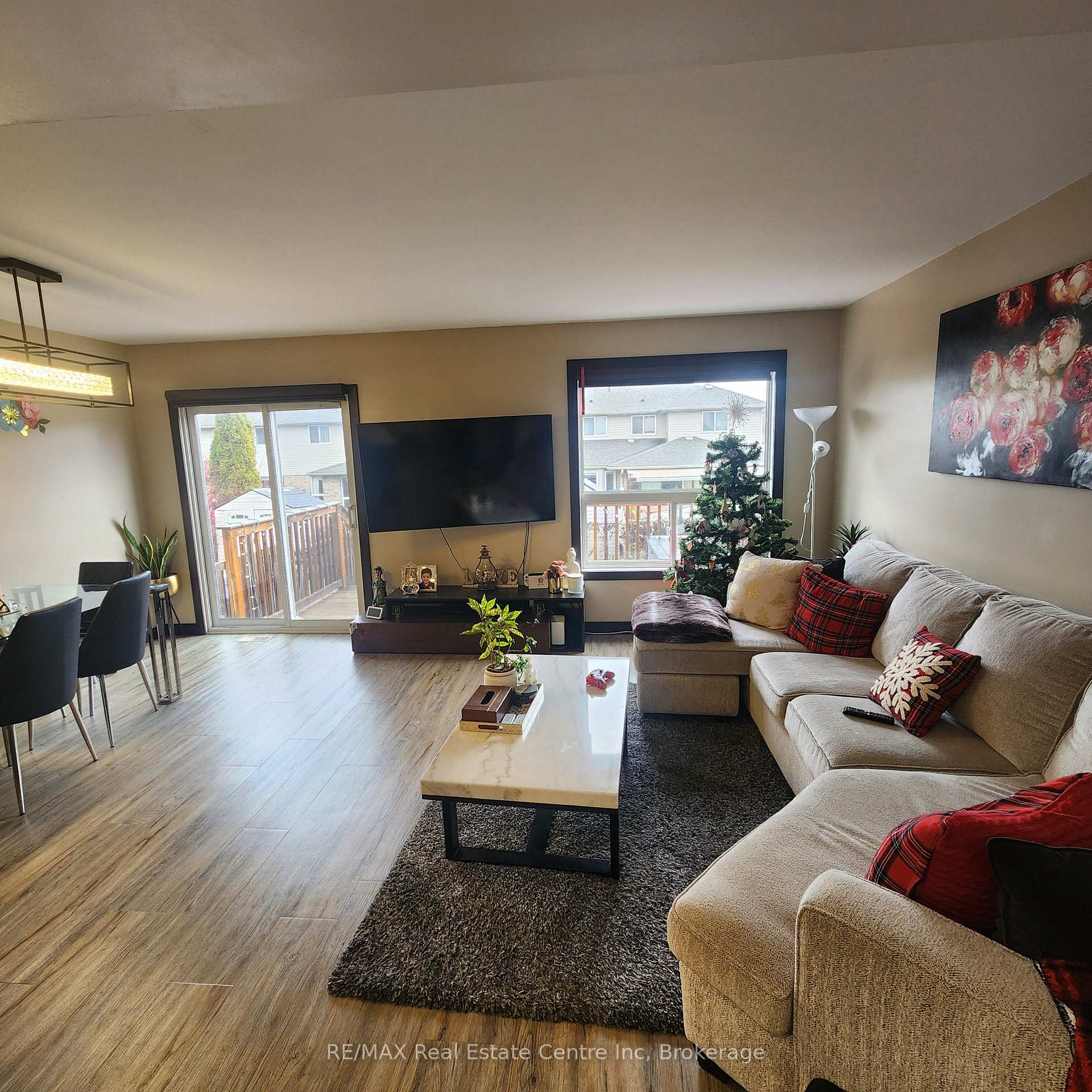 Photo 14 of 129 Lee Street, Guelph, Grange Road — HOMEH