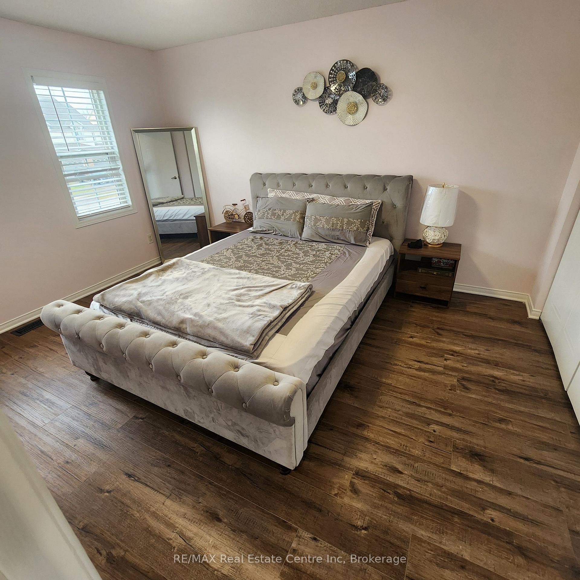 Photo 21 of 129 Lee Street, Guelph, Grange Road — HOMEH