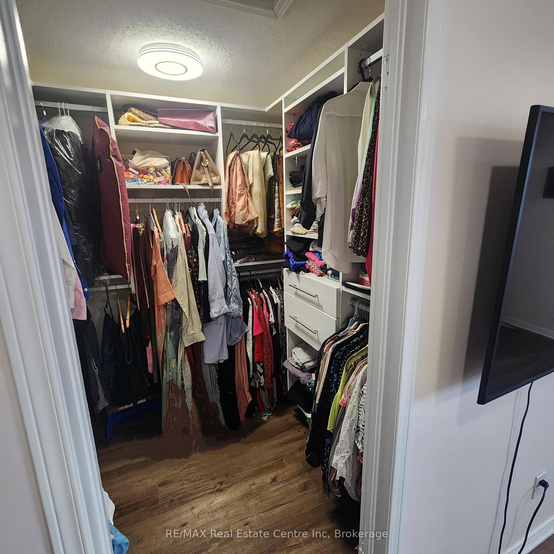 Photo 27 of 129 Lee Street, Guelph, Grange Road — HOMEH