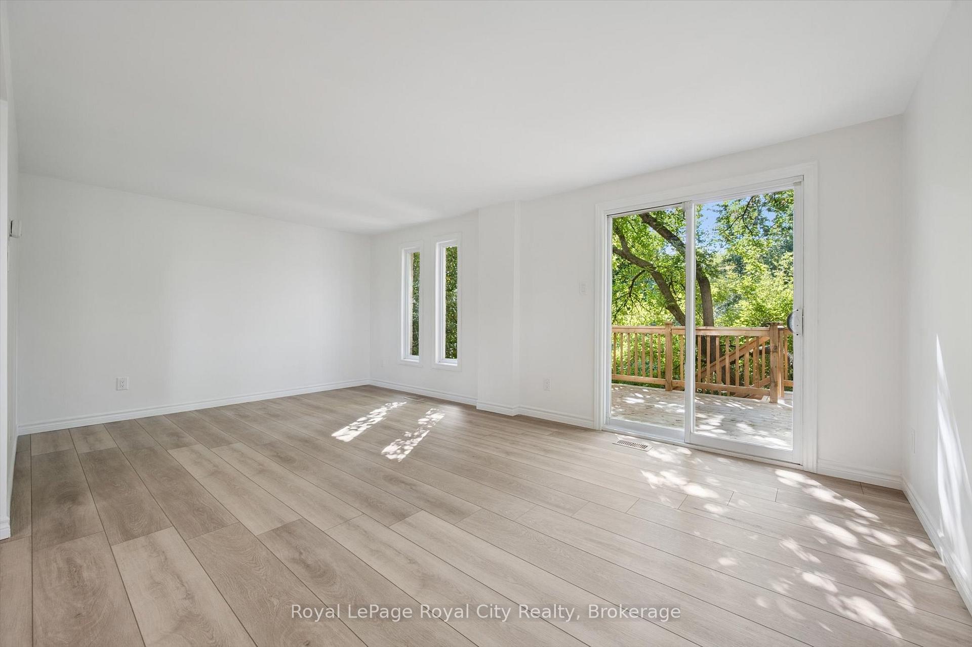 Photo 6 of 43 Koch Drive, Guelph, Kortright West — HOMEH