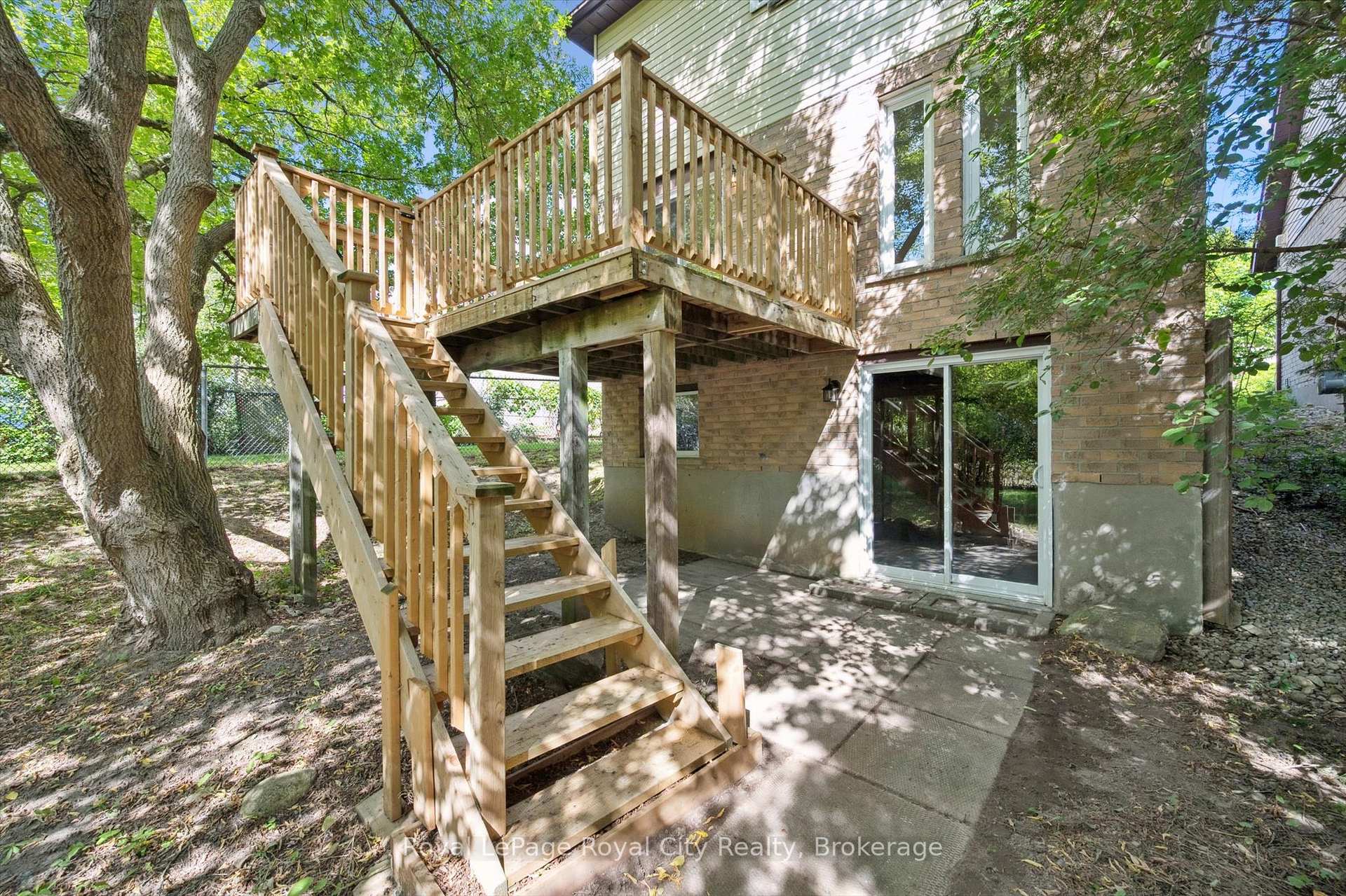 Photo 31 of 43 Koch Drive, Guelph, Kortright West — HOMEH