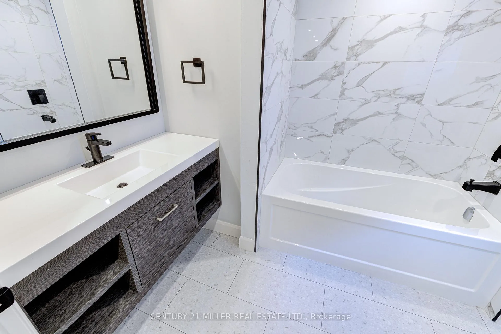 Photo 26 of 242 East 28th Street, Hamilton, Eastmount — HOMEH