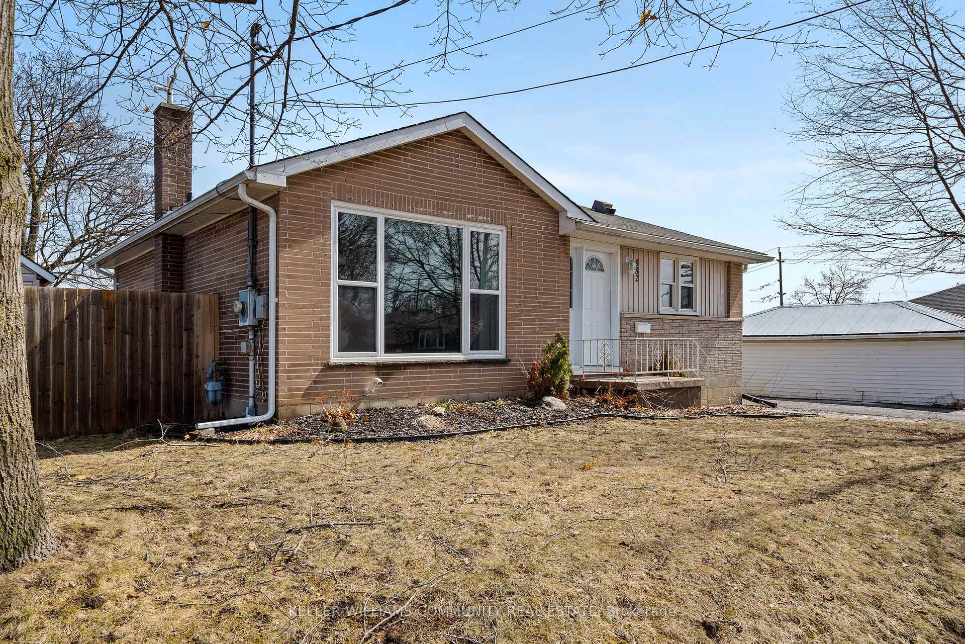 Photo 1 of 882 Birch Avenue, Peterborough, Northcrest Ward 5 — HOMEH