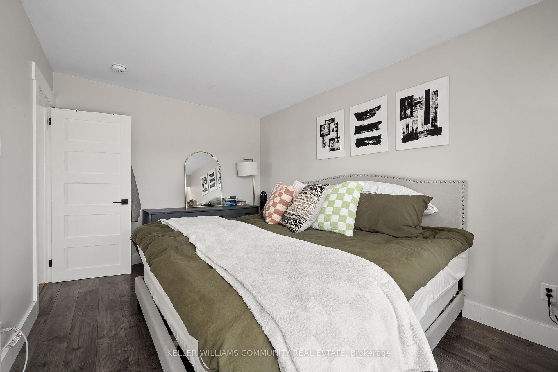 Photo 15 of 882 Birch Avenue, Peterborough, Northcrest Ward 5 — HOMEH