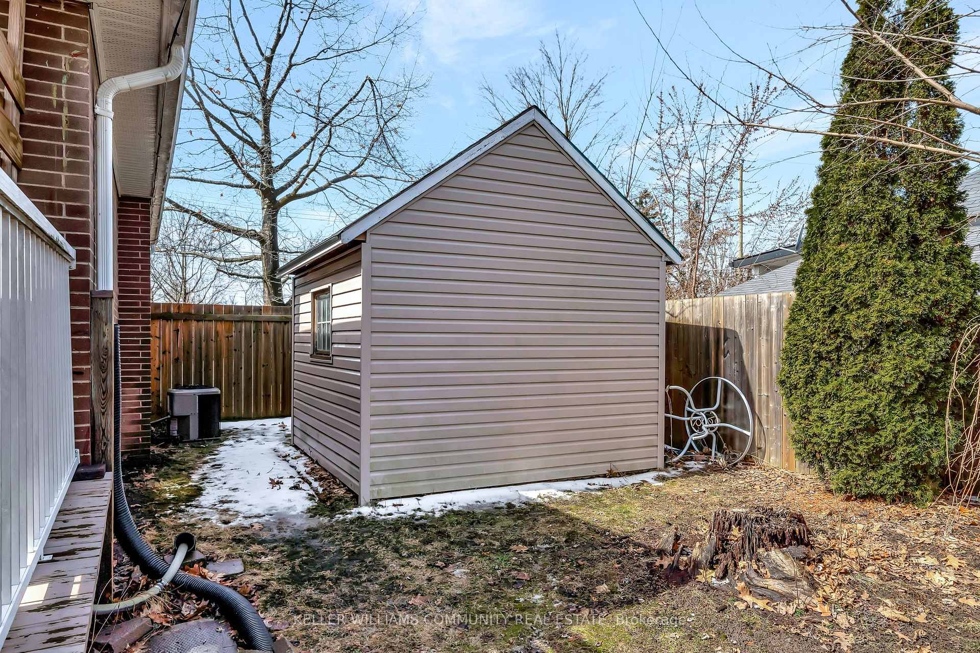 Photo 32 of 882 Birch Avenue, Peterborough, Northcrest Ward 5 — HOMEH