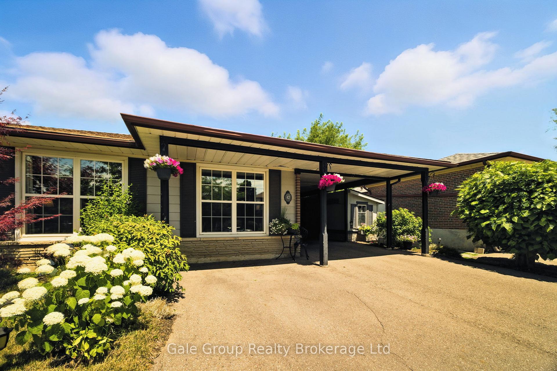 Front of 42 Moultrey Crescent