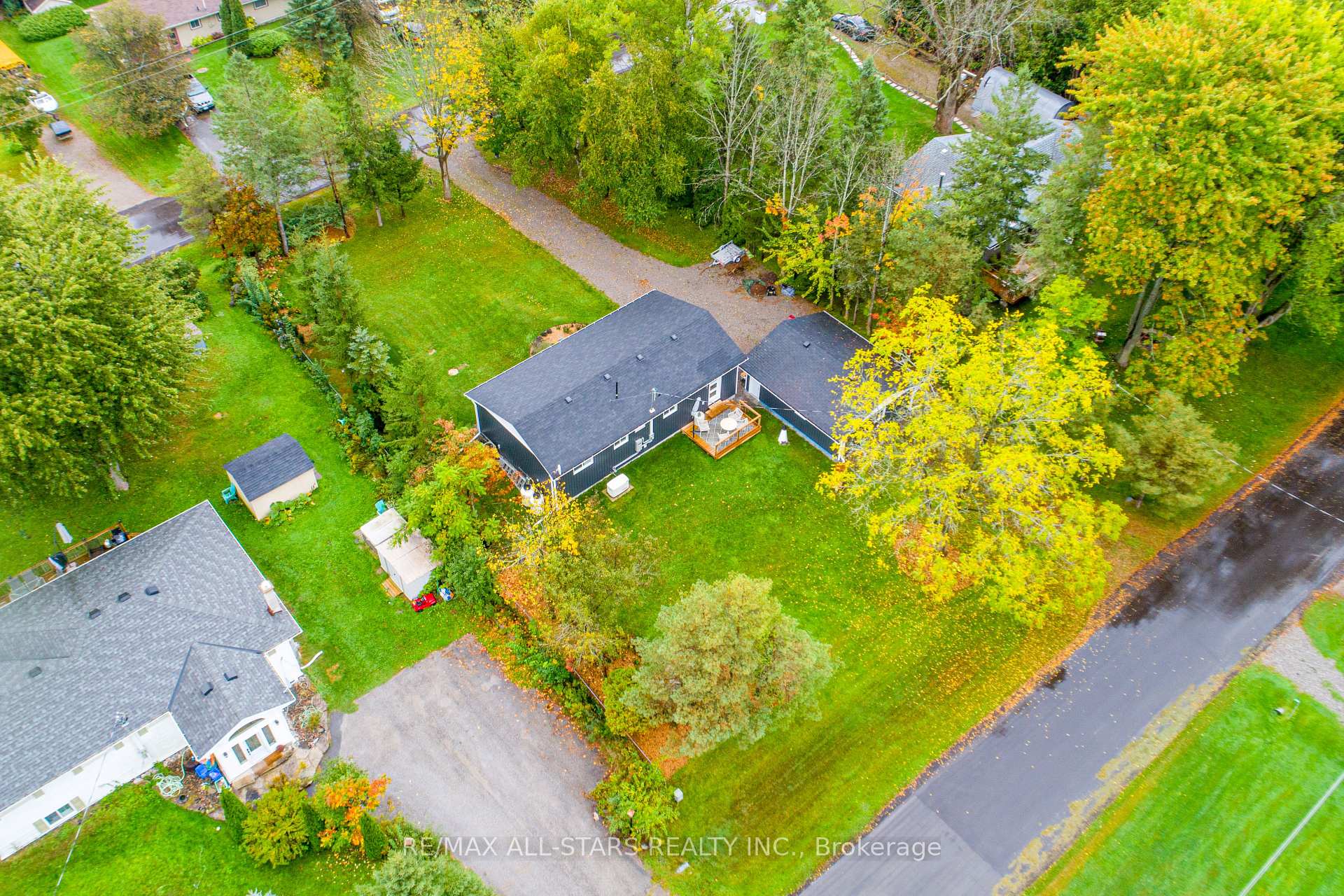 Photo 3 of 249 Crosby Drive, Kawartha Lakes, Emily — HOMEH