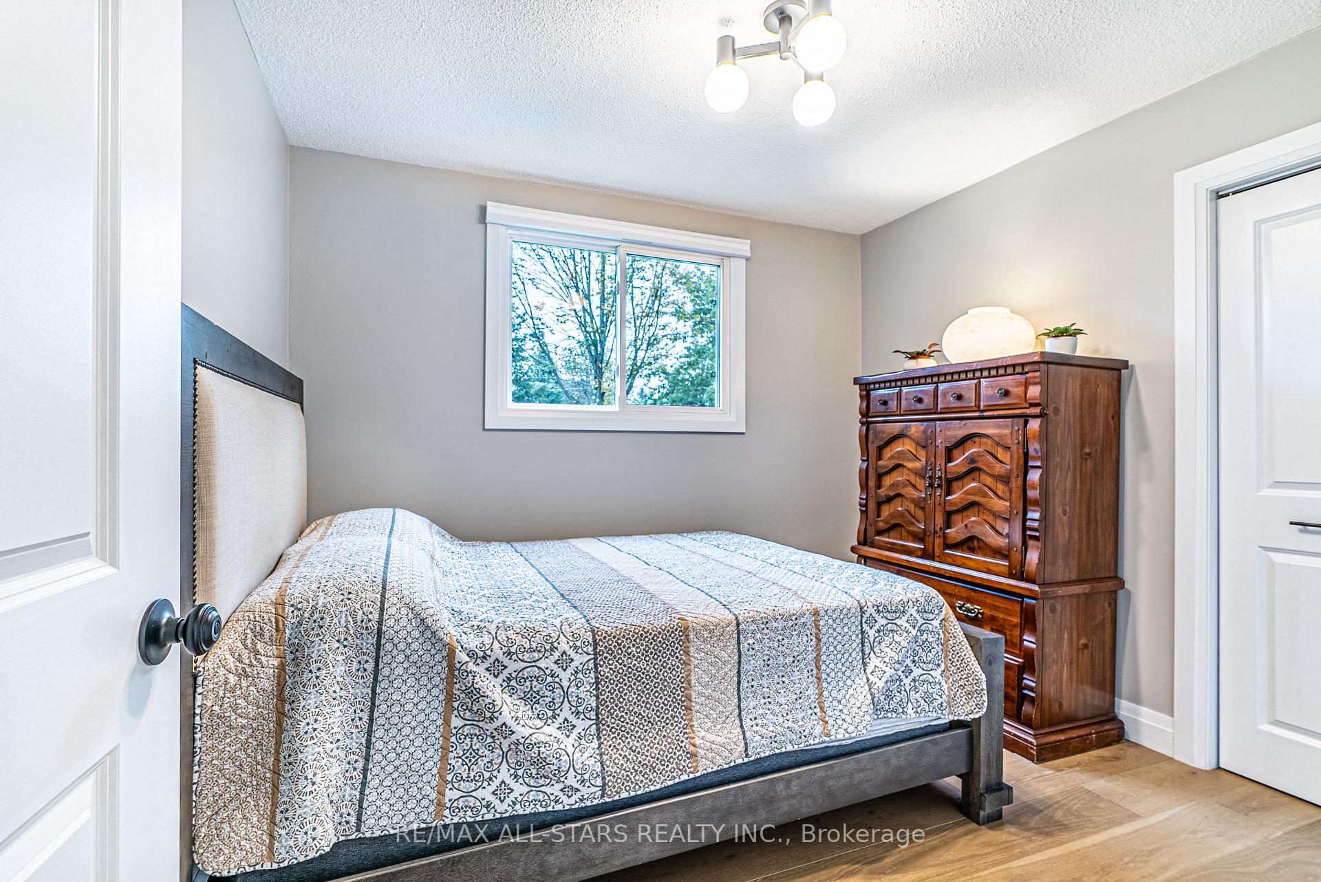 Photo 12 of 249 Crosby Drive, Kawartha Lakes, Emily — HOMEH