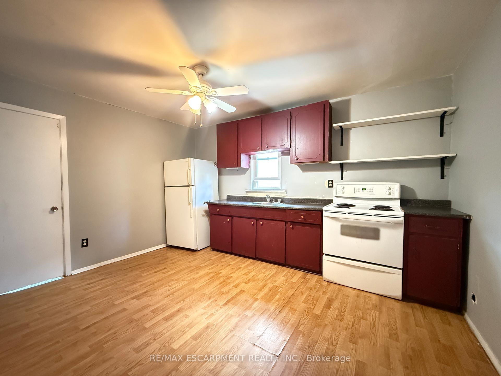 Photo 5 of 317 Brunswick Street, Hamilton, McQuesten — HOMEH