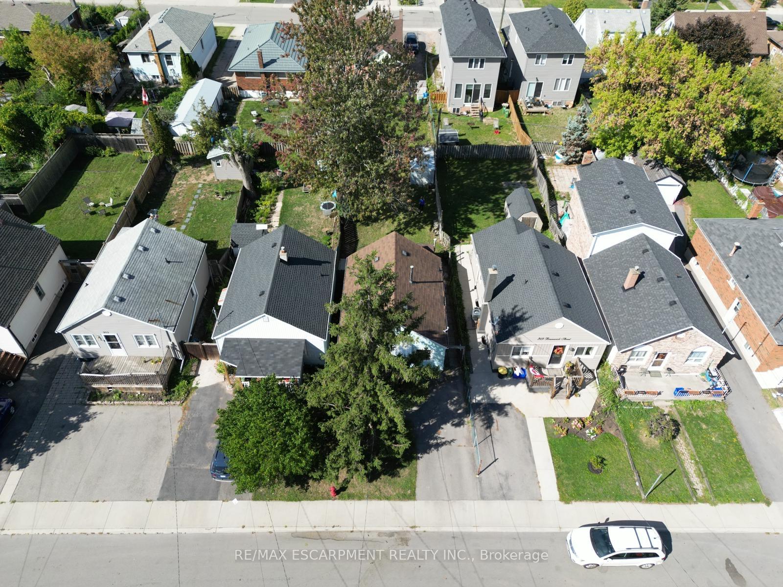 Photo 13 of 317 Brunswick Street, Hamilton, McQuesten — HOMEH