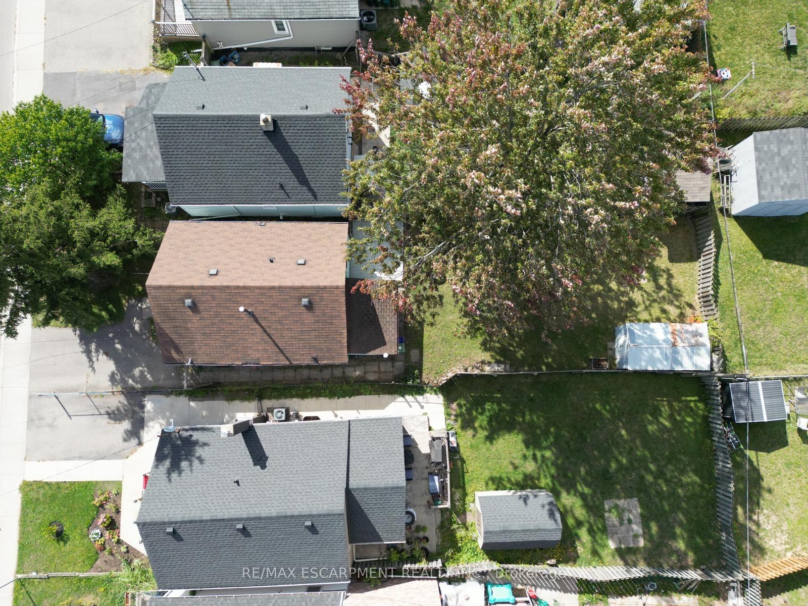 Photo 14 of 317 Brunswick Street, Hamilton, McQuesten — HOMEH