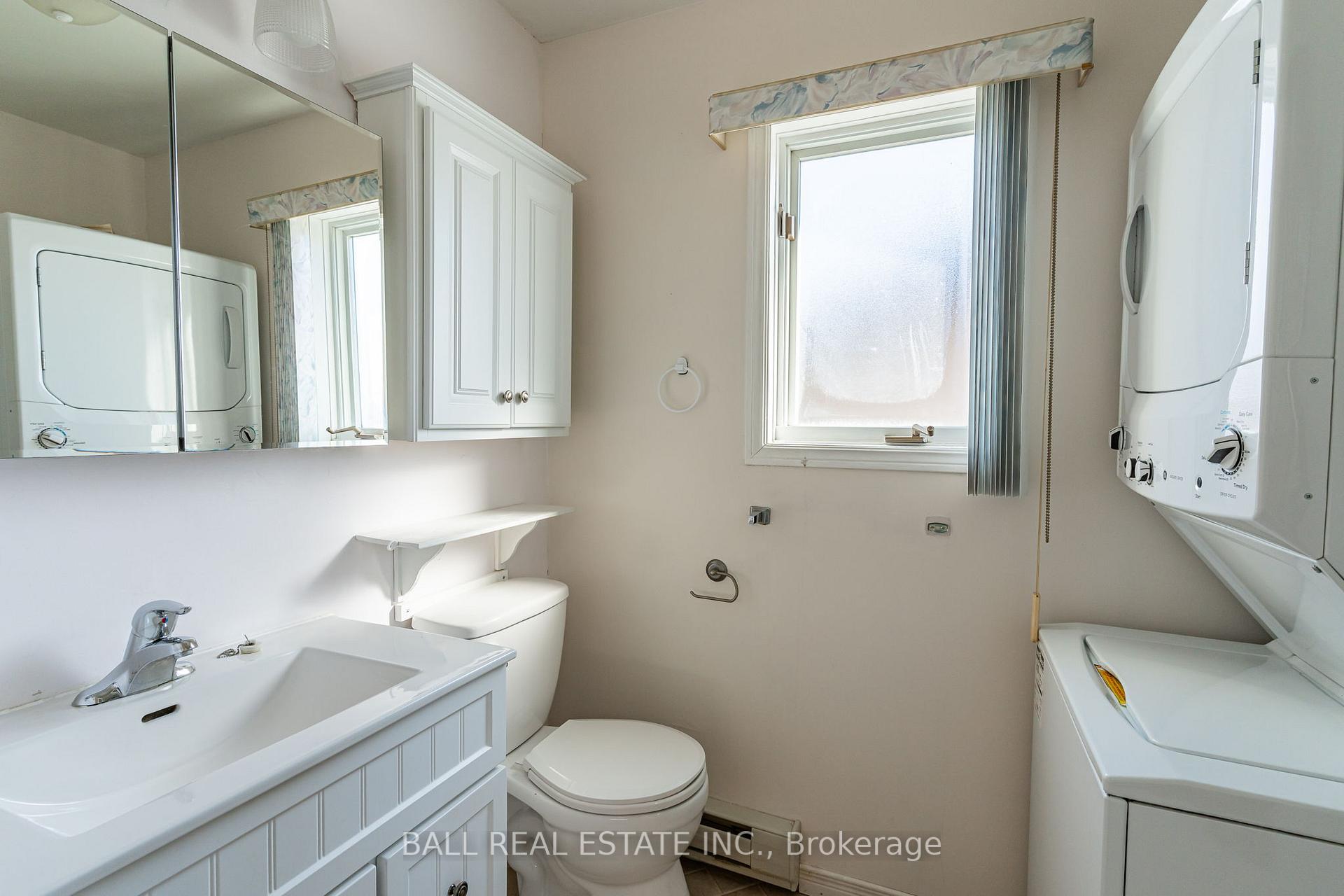 Photo 20 of 12 Cedartree Lane, Kawartha Lakes, Bobcaygeon — HOMEH