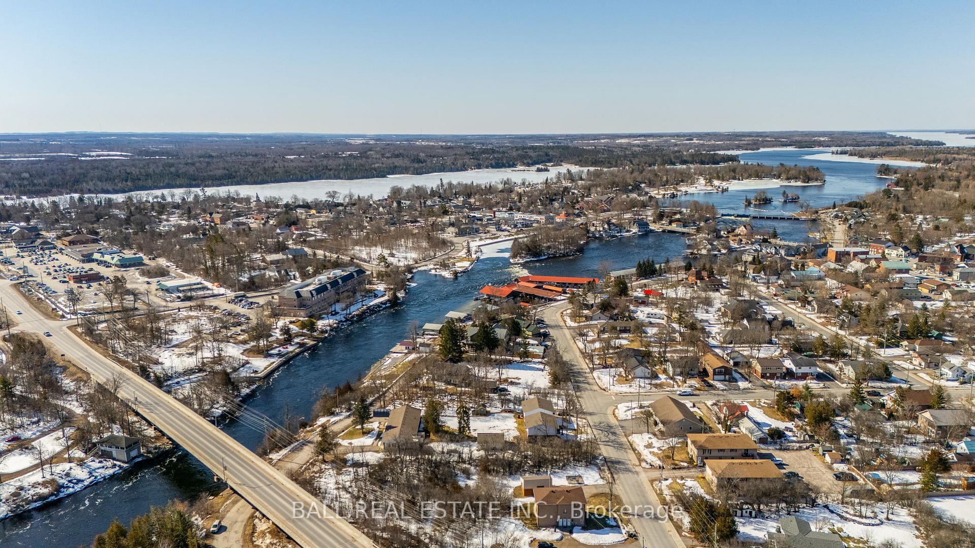 Photo 35 of 12 Cedartree Lane, Kawartha Lakes, Bobcaygeon — HOMEH
