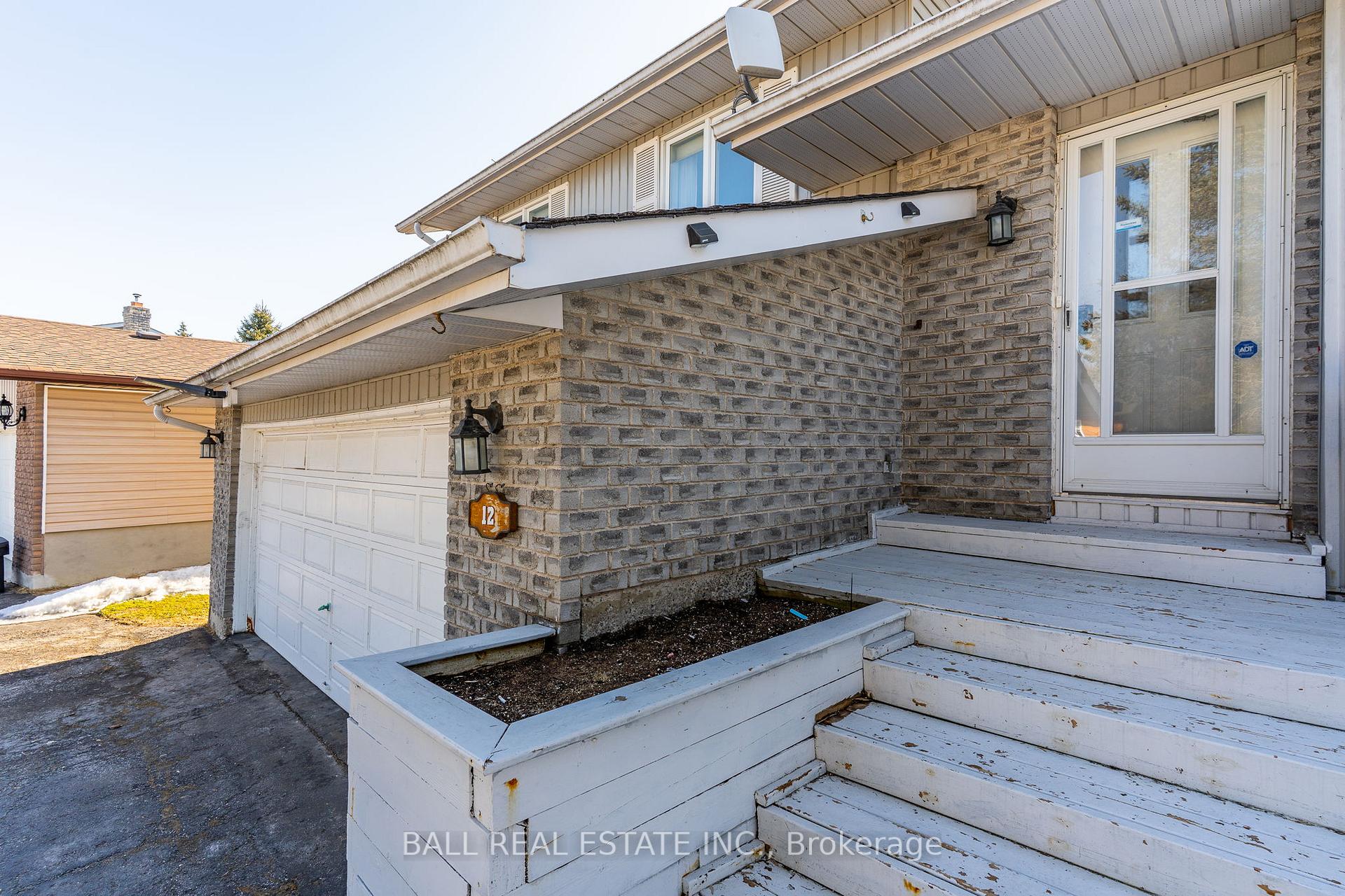 Photo 41 of 12 Cedartree Lane, Kawartha Lakes, Bobcaygeon — HOMEH