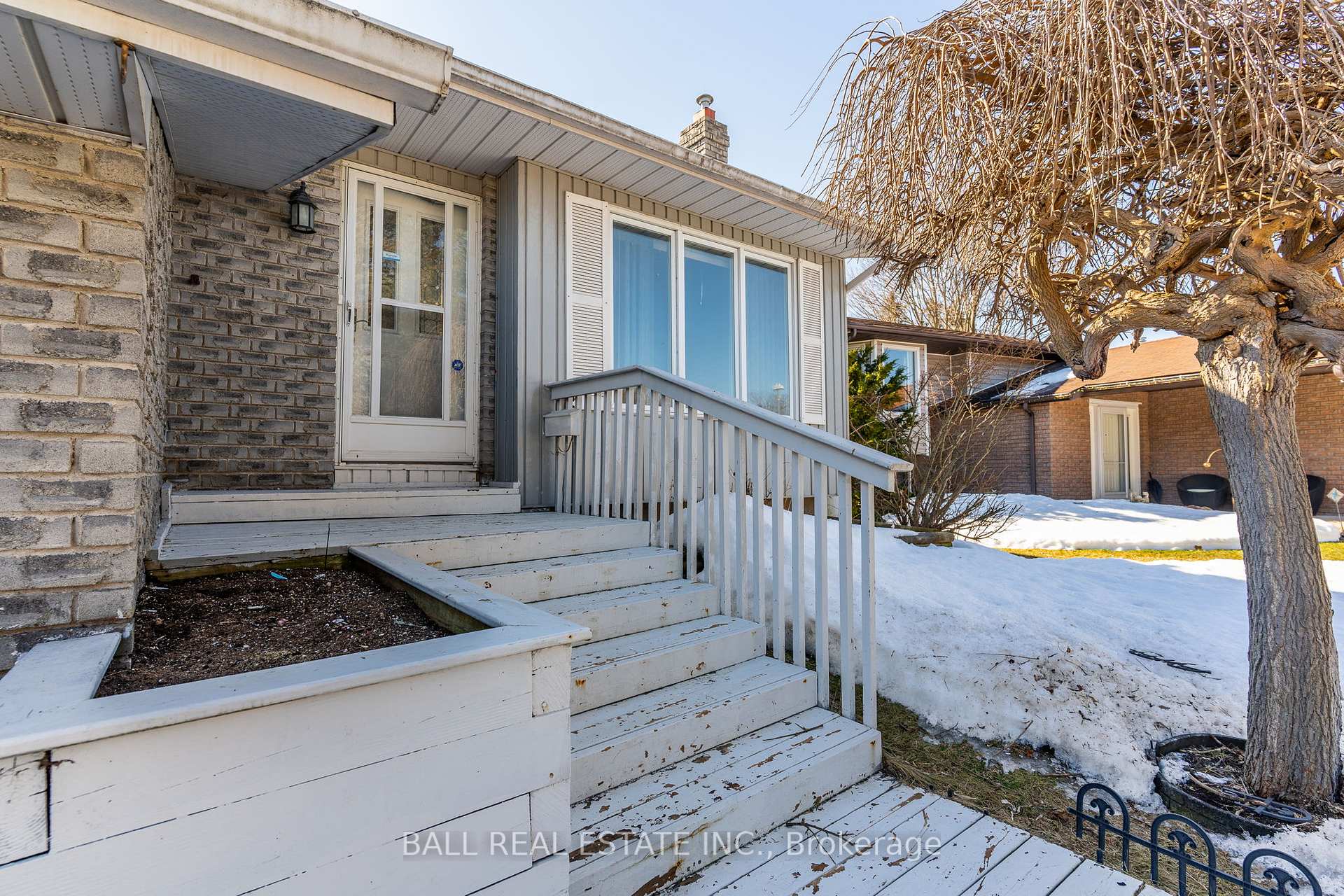 Photo 42 of 12 Cedartree Lane, Kawartha Lakes, Bobcaygeon — HOMEH