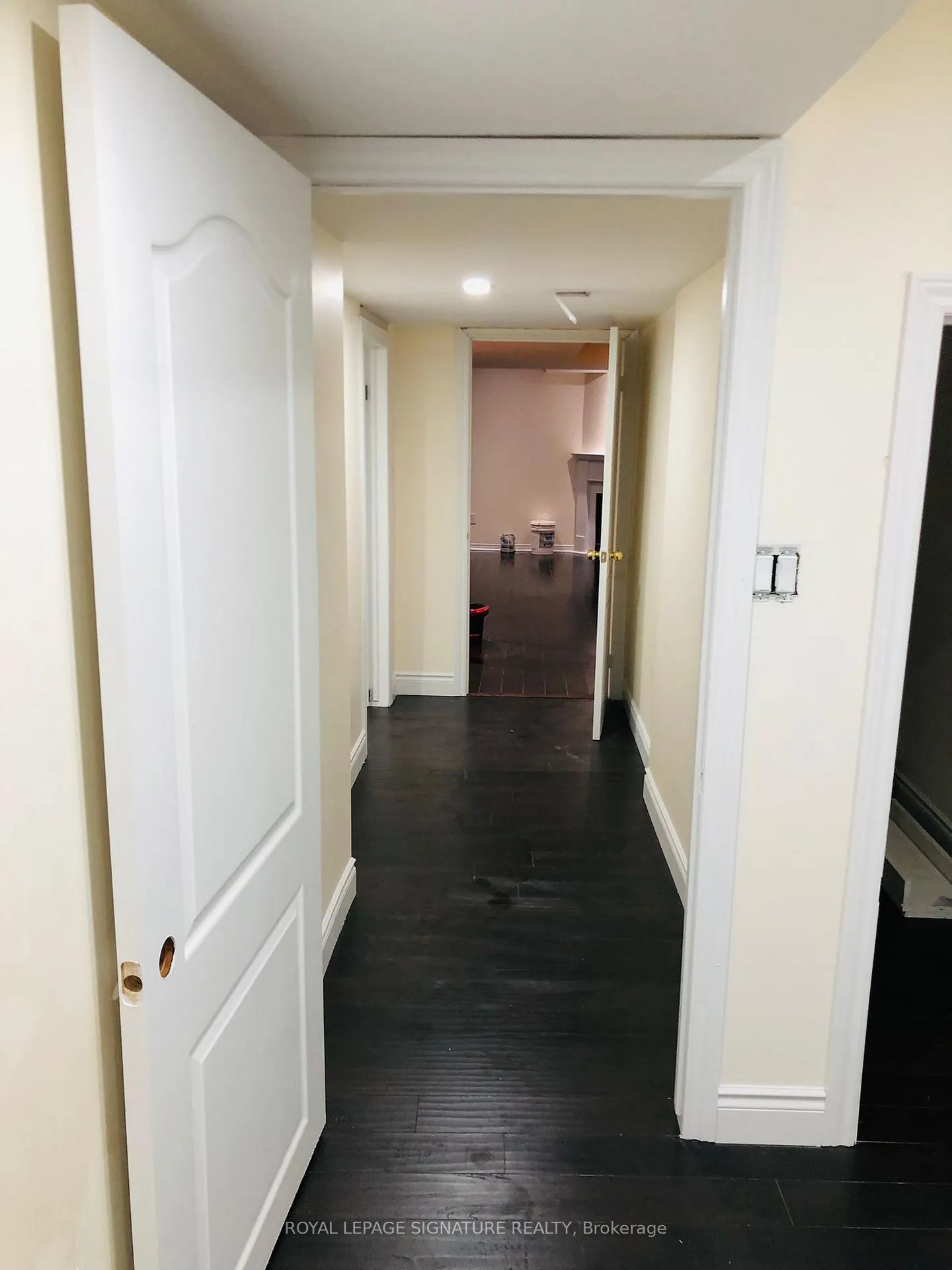 Photo 6 of Unit 2, 143 Crystal Glen Crescent, Brampton, Credit Valley — HOMEH