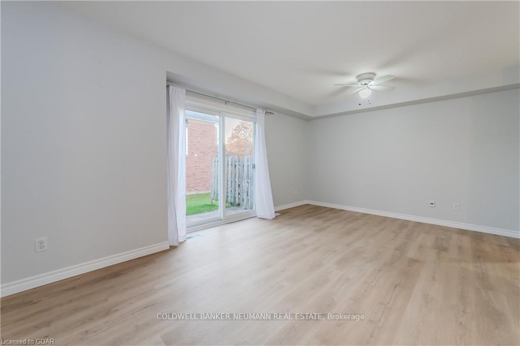 Photo 4 of Unit 42, 920 Edinburgh Road S, Guelph, Kortright West — HOMEH
