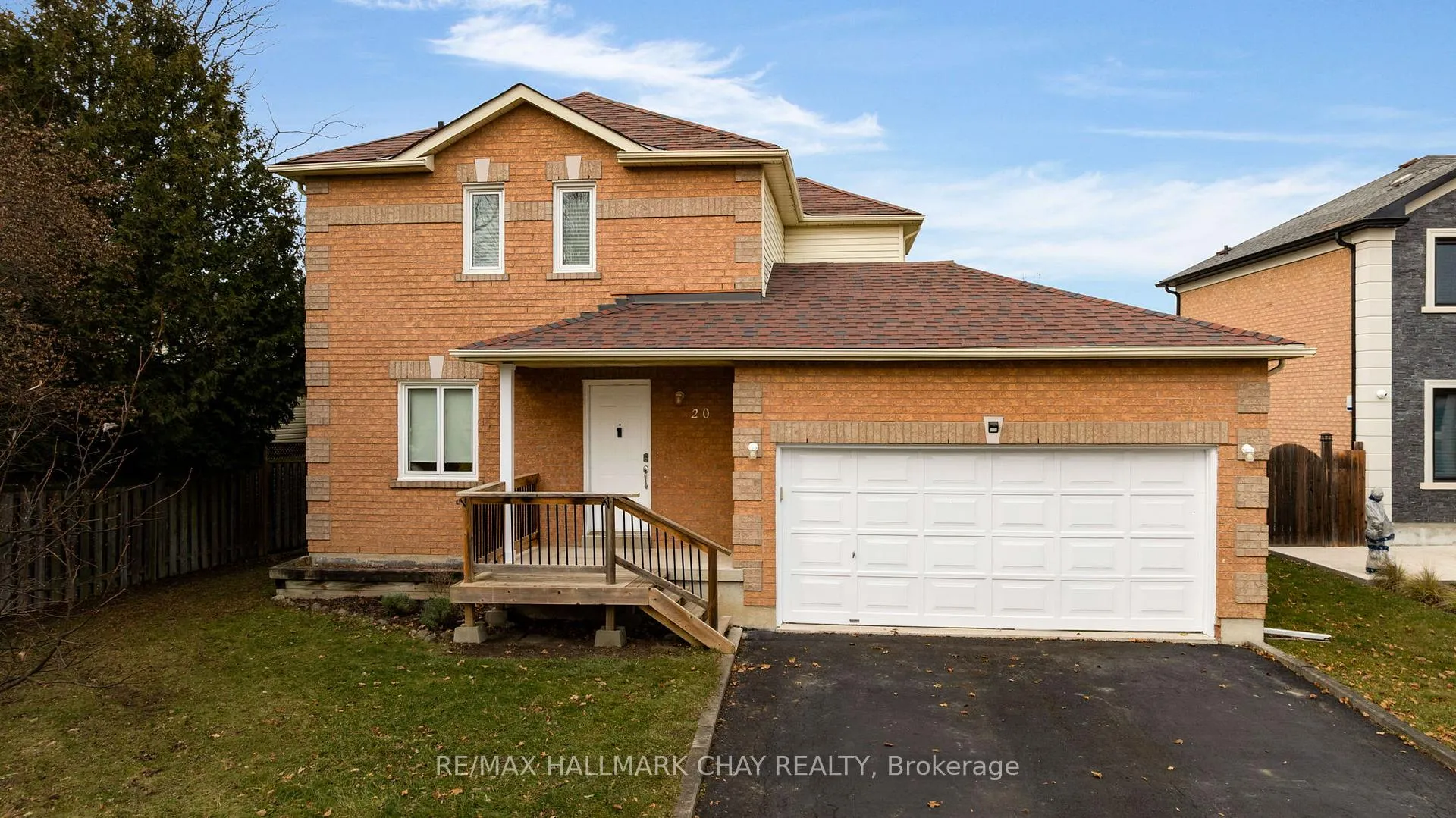 Photo 27 of 20 Daniele Avenue S, New Tecumseth, Beeton — HOMEH