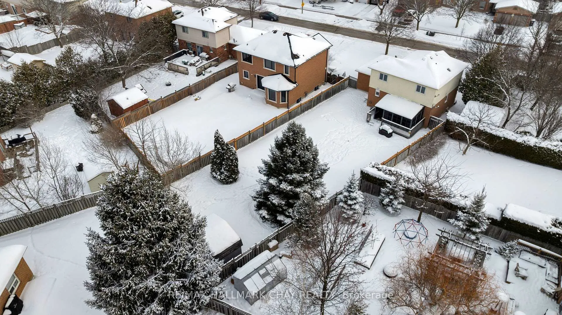 Photo 35 of 20 Daniele Avenue S, New Tecumseth, Beeton — HOMEH