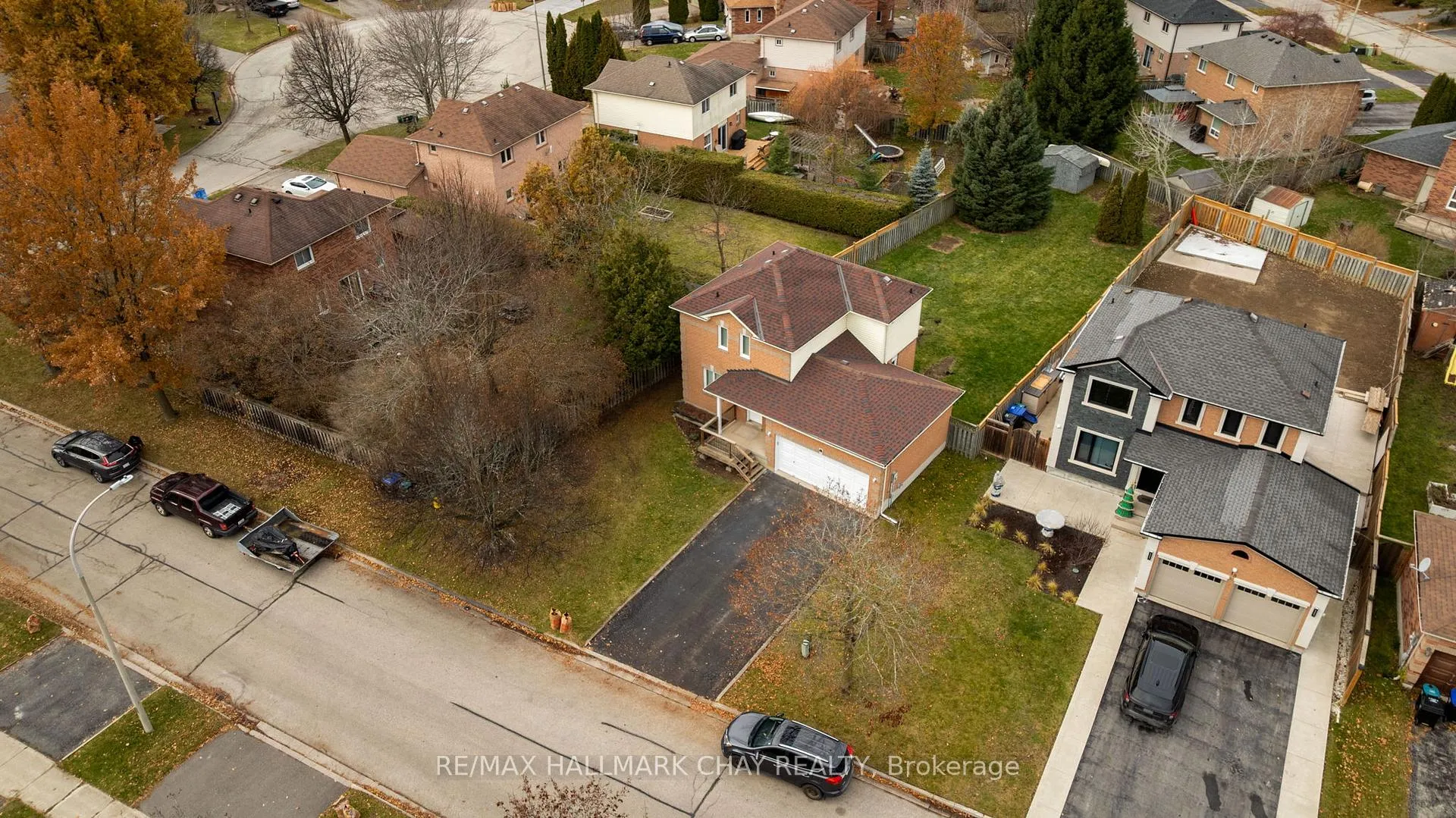 Photo 38 of 20 Daniele Avenue S, New Tecumseth, Beeton — HOMEH