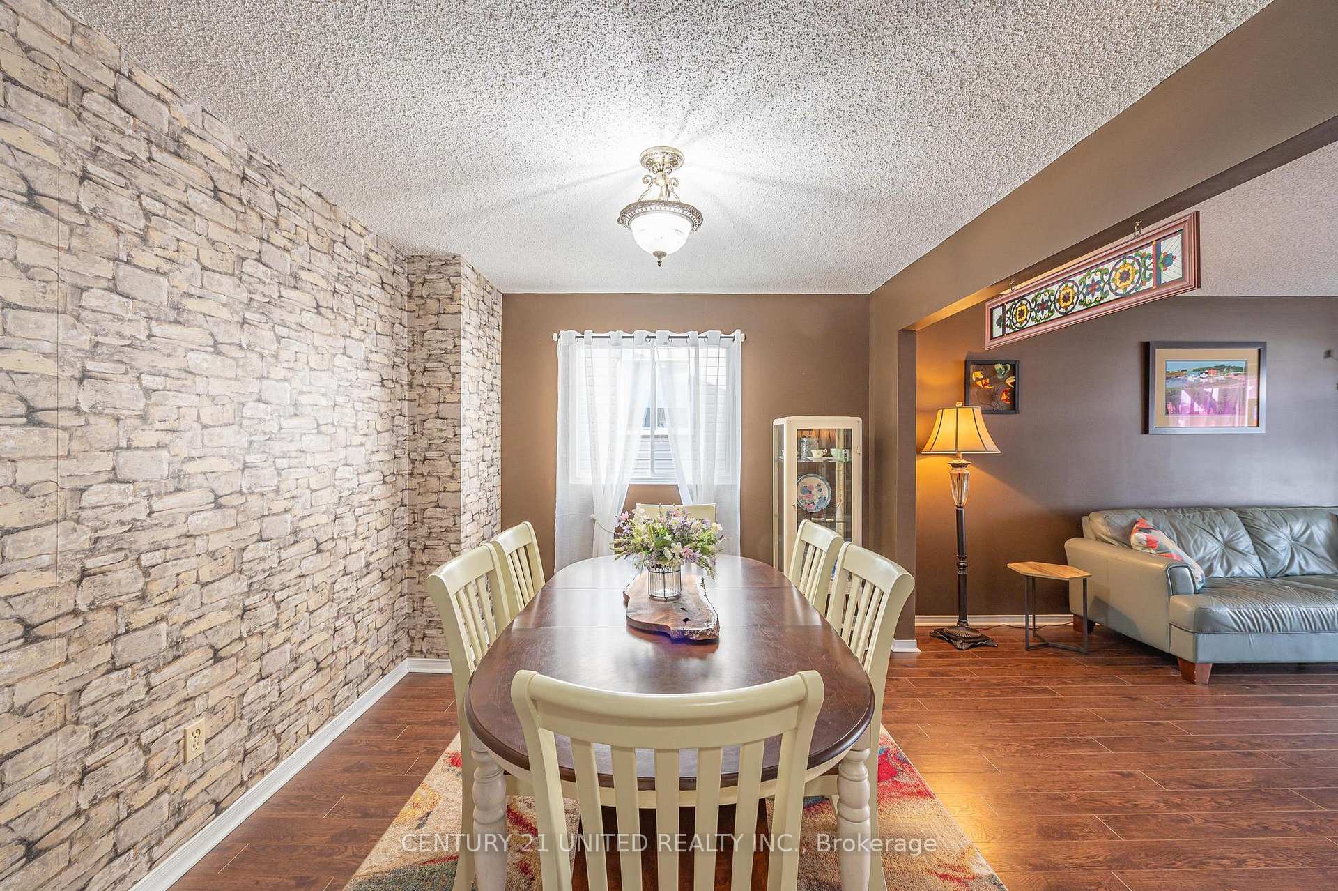 Photo 12 of 499 Cardinal Drive, Peterborough, Ashburnham Ward 4 — HOMEH