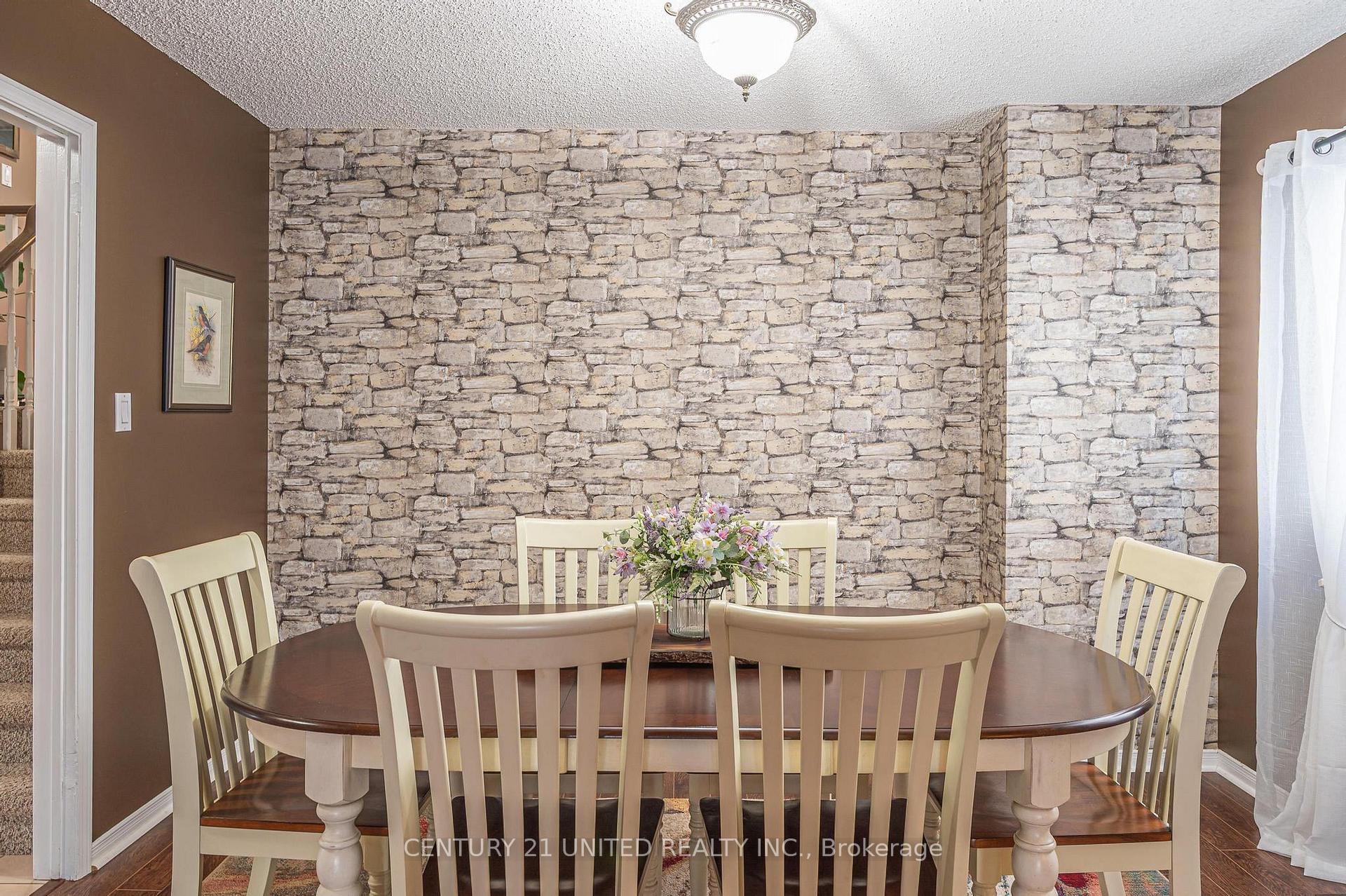 Photo 13 of 499 Cardinal Drive, Peterborough, Ashburnham Ward 4 — HOMEH