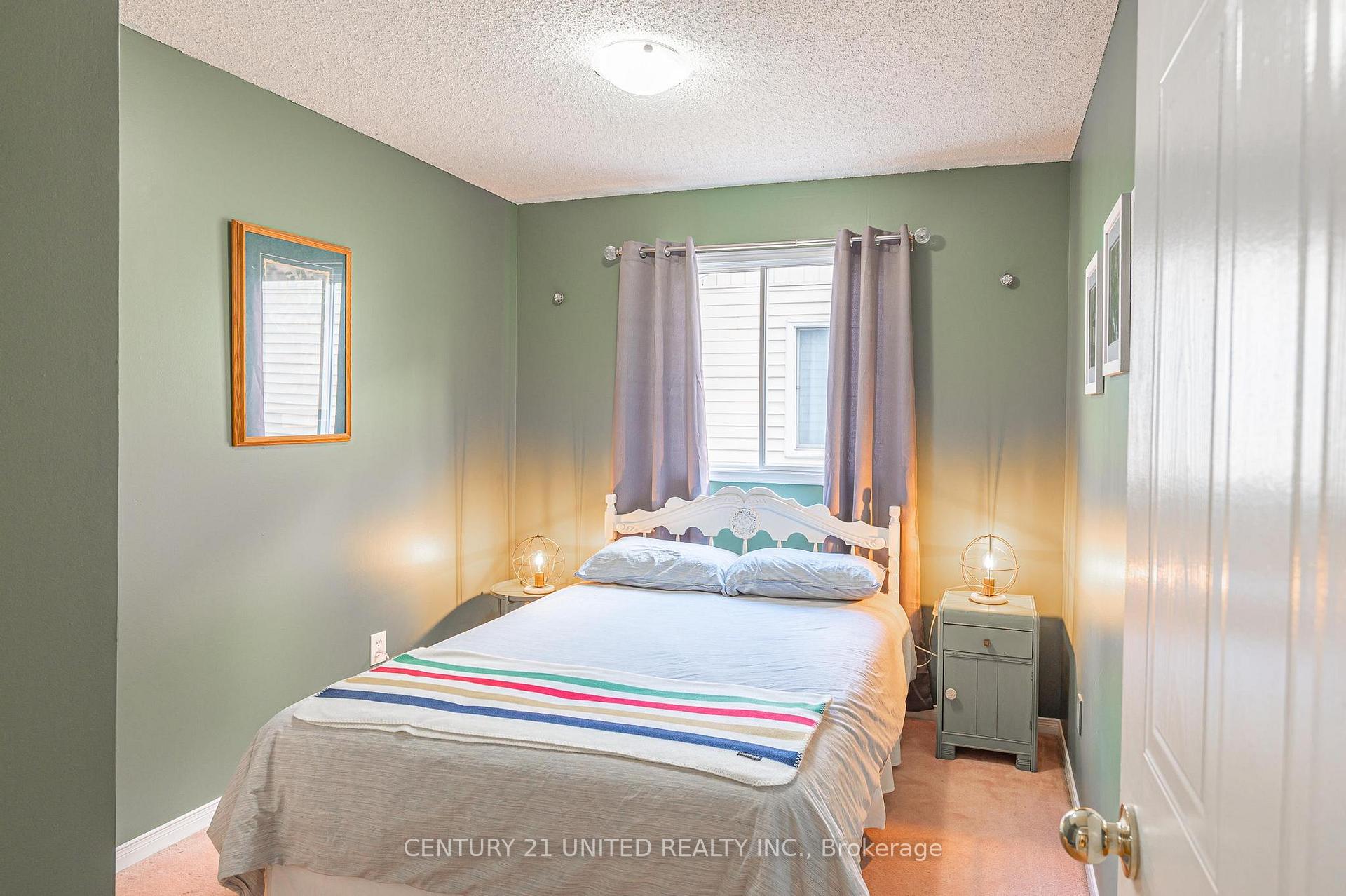 Photo 21 of 499 Cardinal Drive, Peterborough, Ashburnham Ward 4 — HOMEH