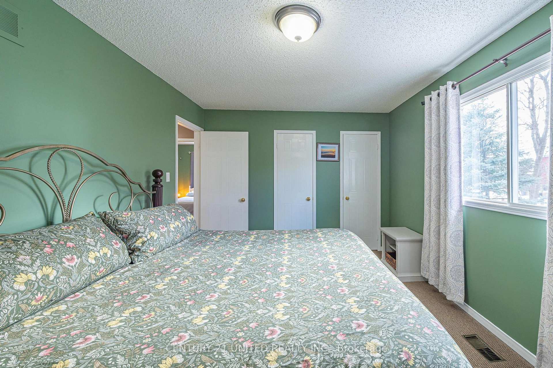 Photo 27 of 499 Cardinal Drive, Peterborough, Ashburnham Ward 4 — HOMEH
