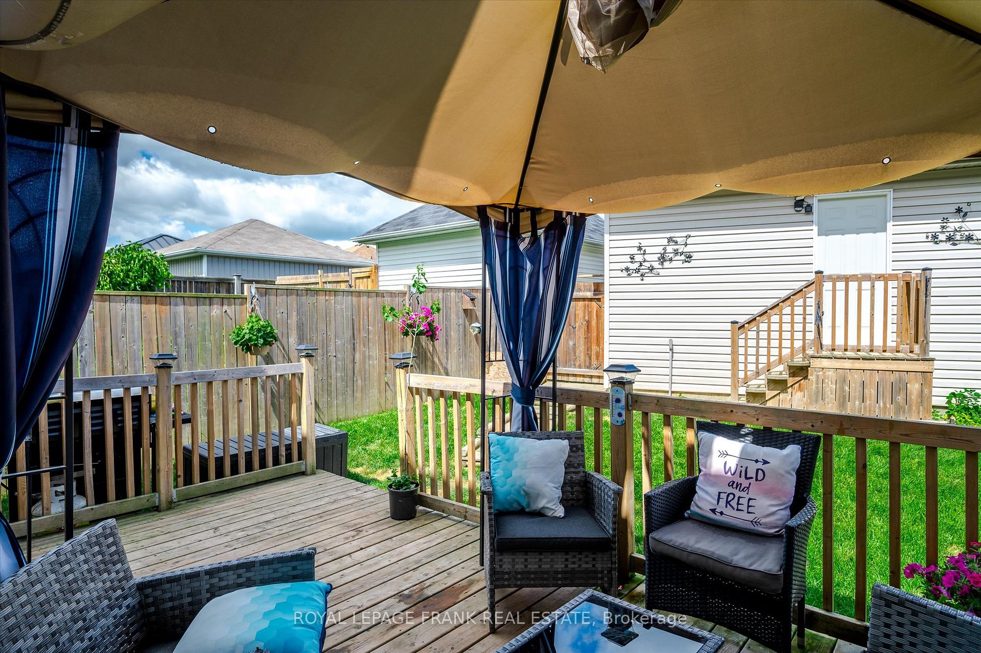 Photo 23 of 263 Bowen Drive, Peterborough, Northcrest Ward 5 — HOMEH
