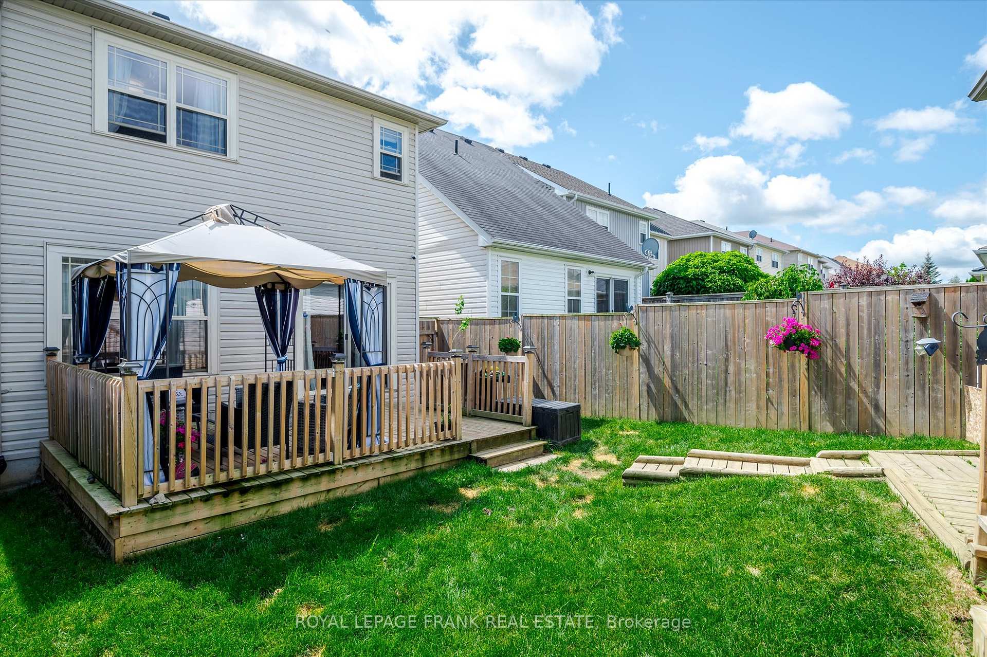 Photo 24 of 263 Bowen Drive, Peterborough, Northcrest Ward 5 — HOMEH