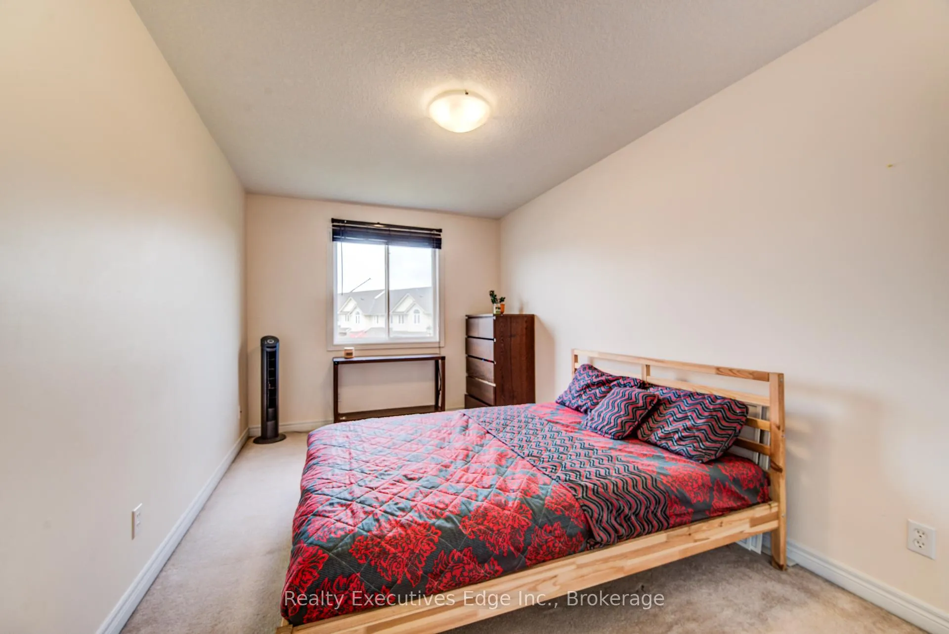 Photo 20 of 46 Clough Crescent, Guelph, Pineridge/Westminster Woods — HOMEH