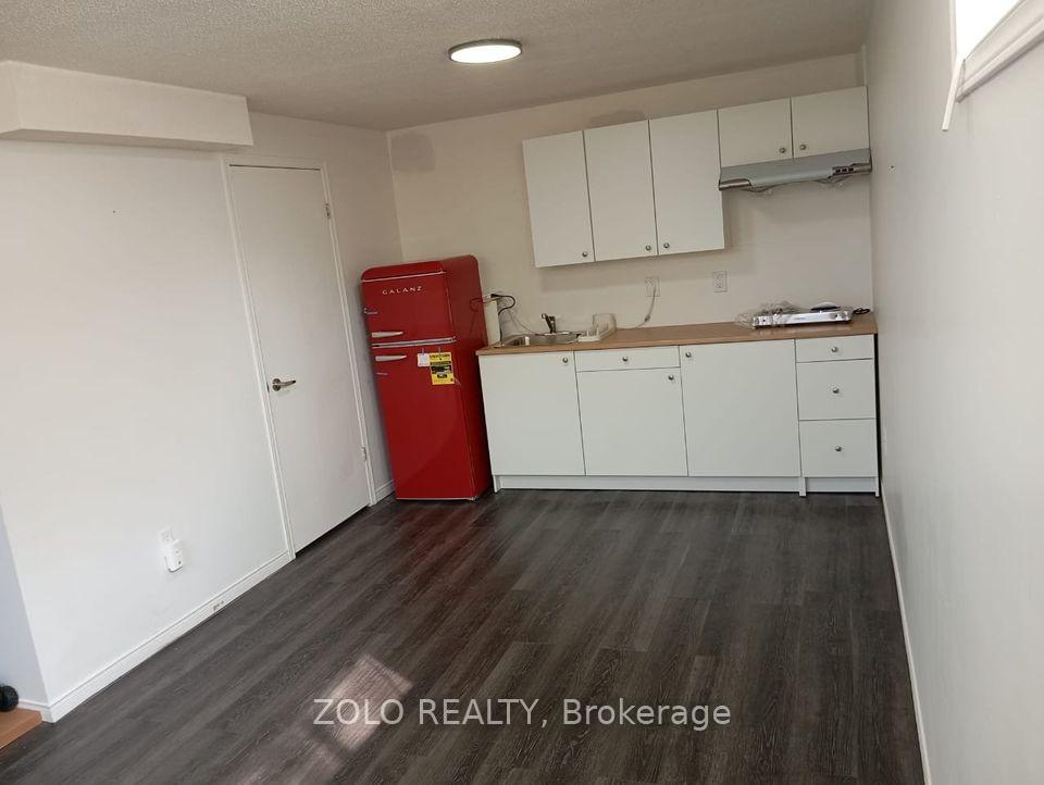 Photo 4 of Unit Lower, 1 Eugene Drive, Guelph, Pineridge/Westminster Woods — HOMEH