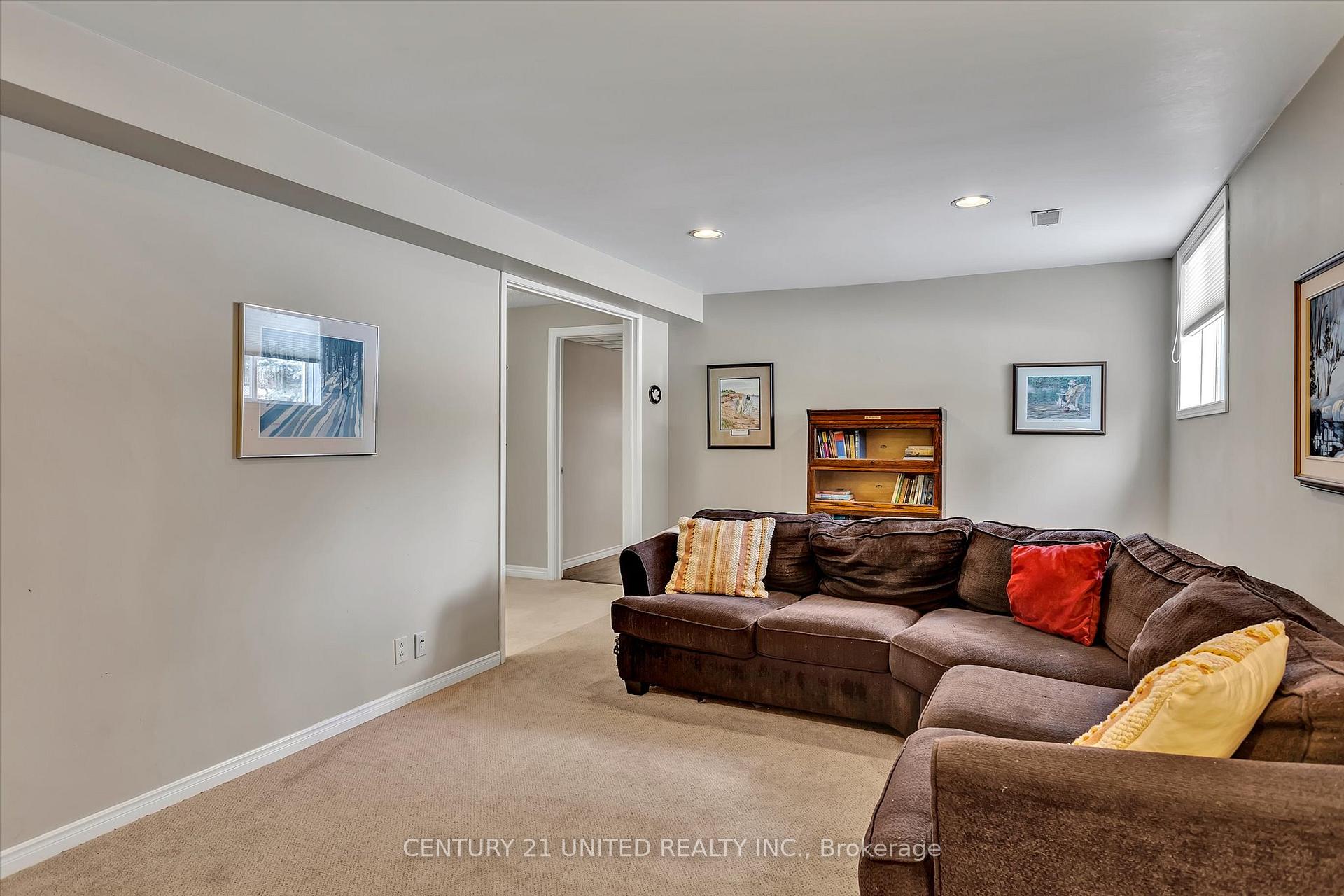 Photo 20 of 1358 Bobolink Court, Peterborough, Monaghan Ward 2 — HOMEH