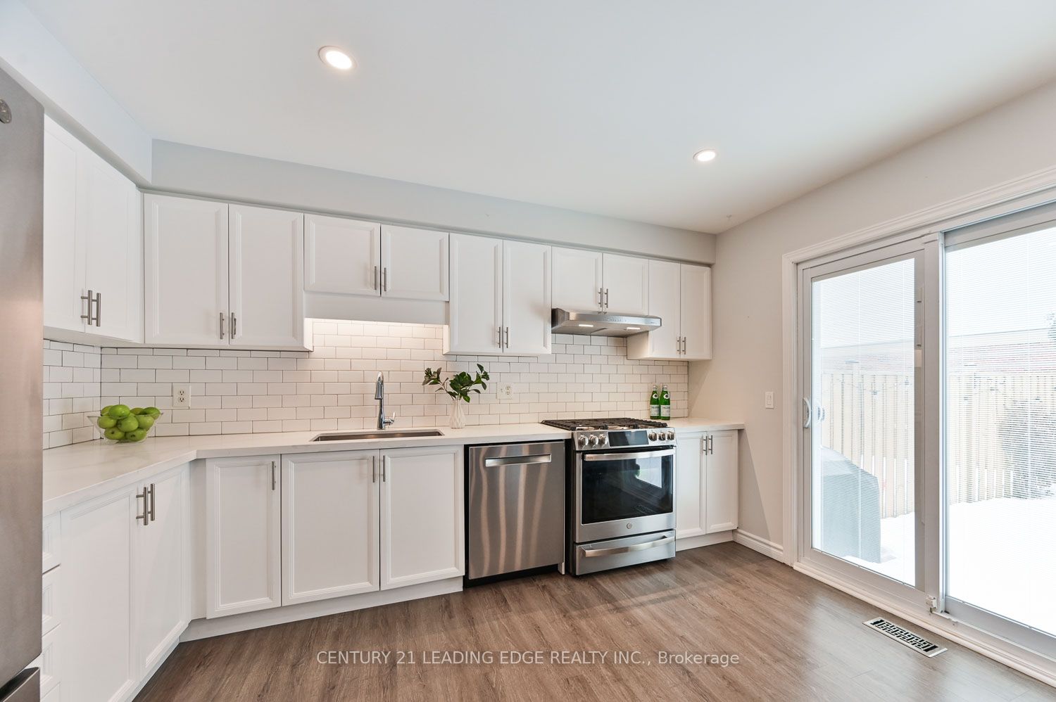 Photo 40 of 1616 Arcadia Square, Pickering, Amberlea — HOMEH