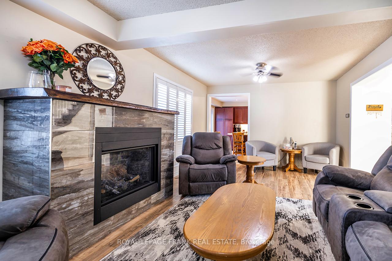 Photo 5 of 1288 Wildlark Drive, Peterborough, Monaghan Ward 2 — HOMEH