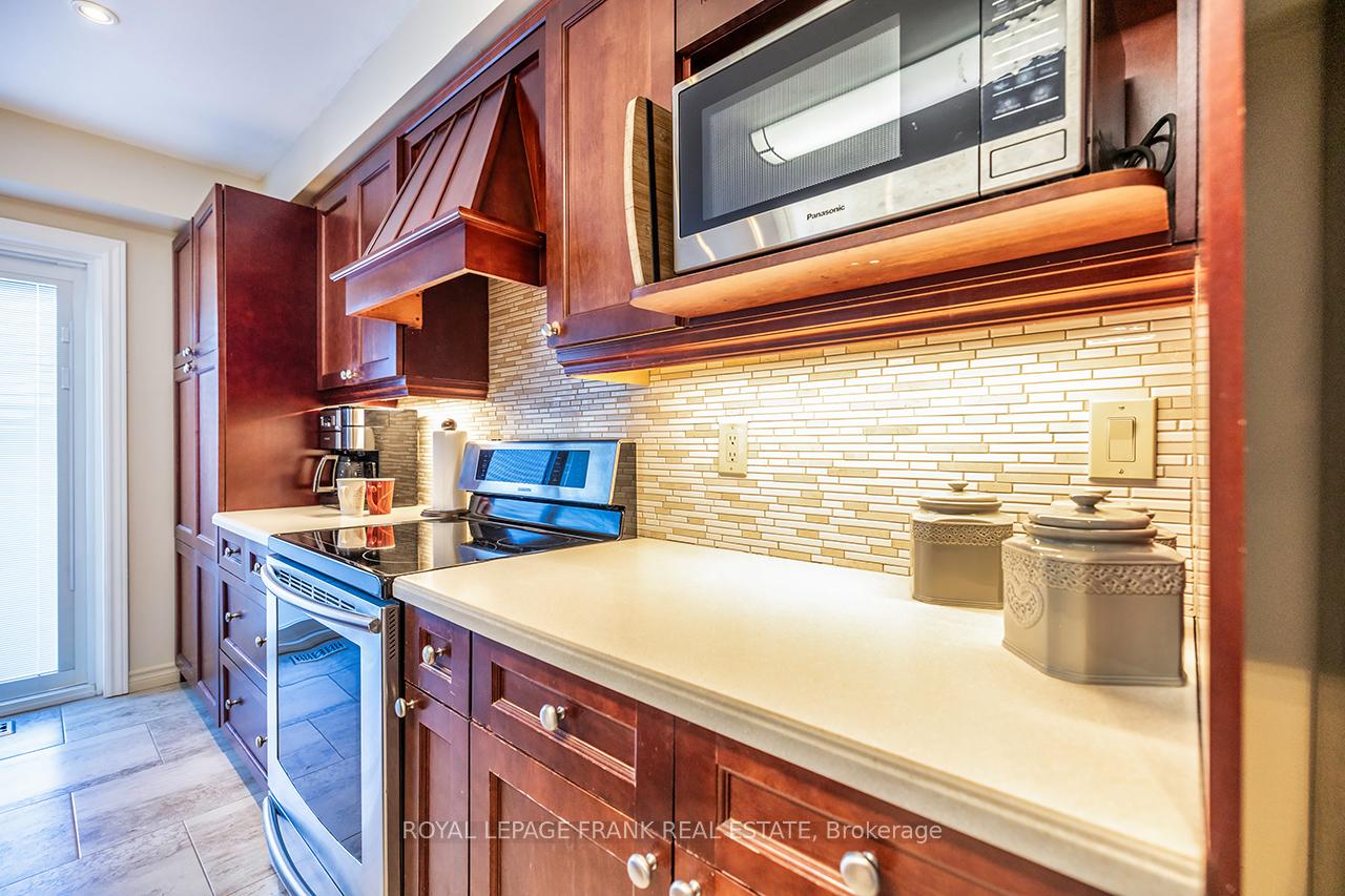 Photo 8 of 1288 Wildlark Drive, Peterborough, Monaghan Ward 2 — HOMEH