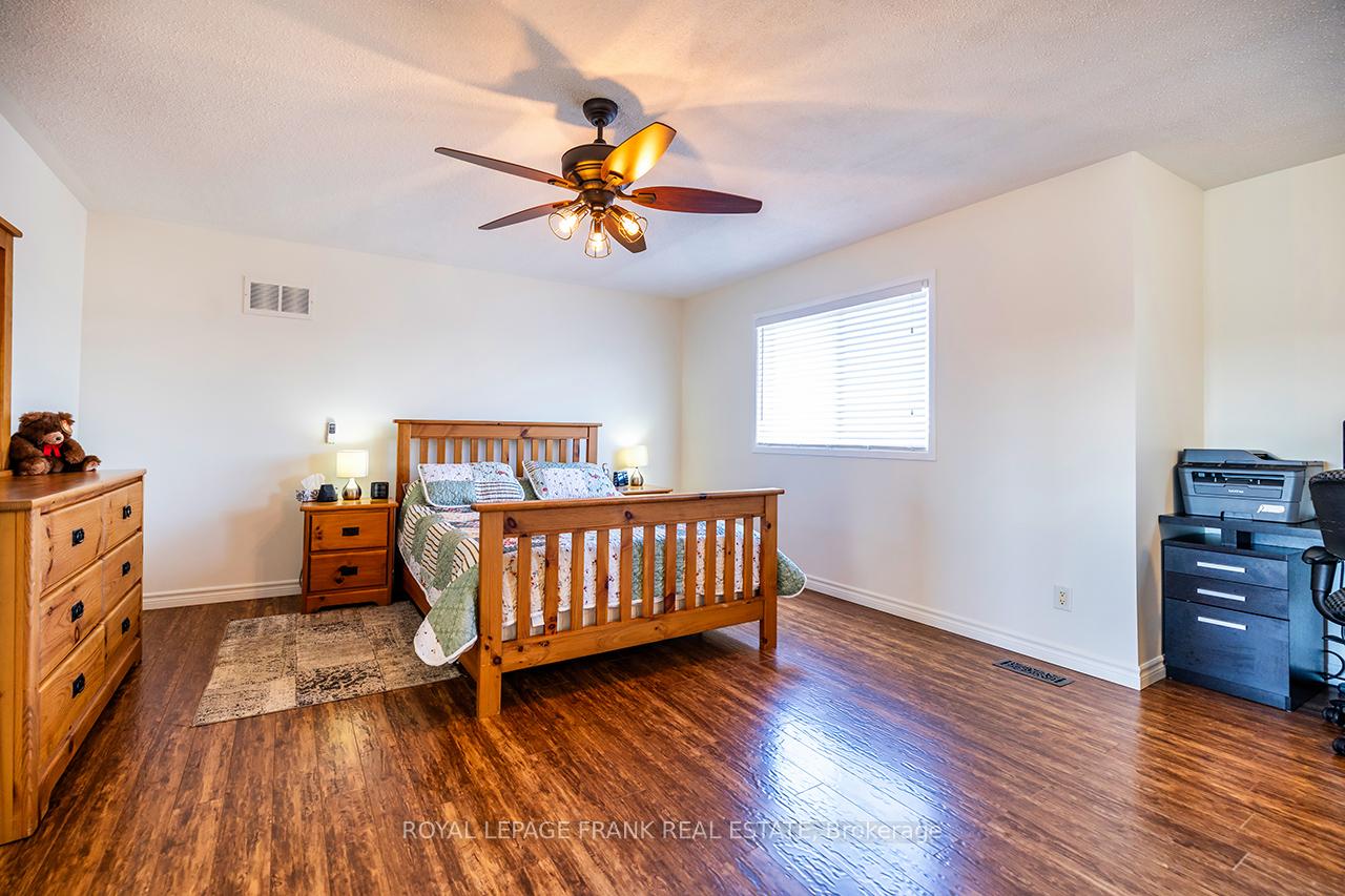 Photo 19 of 1288 Wildlark Drive, Peterborough, Monaghan Ward 2 — HOMEH