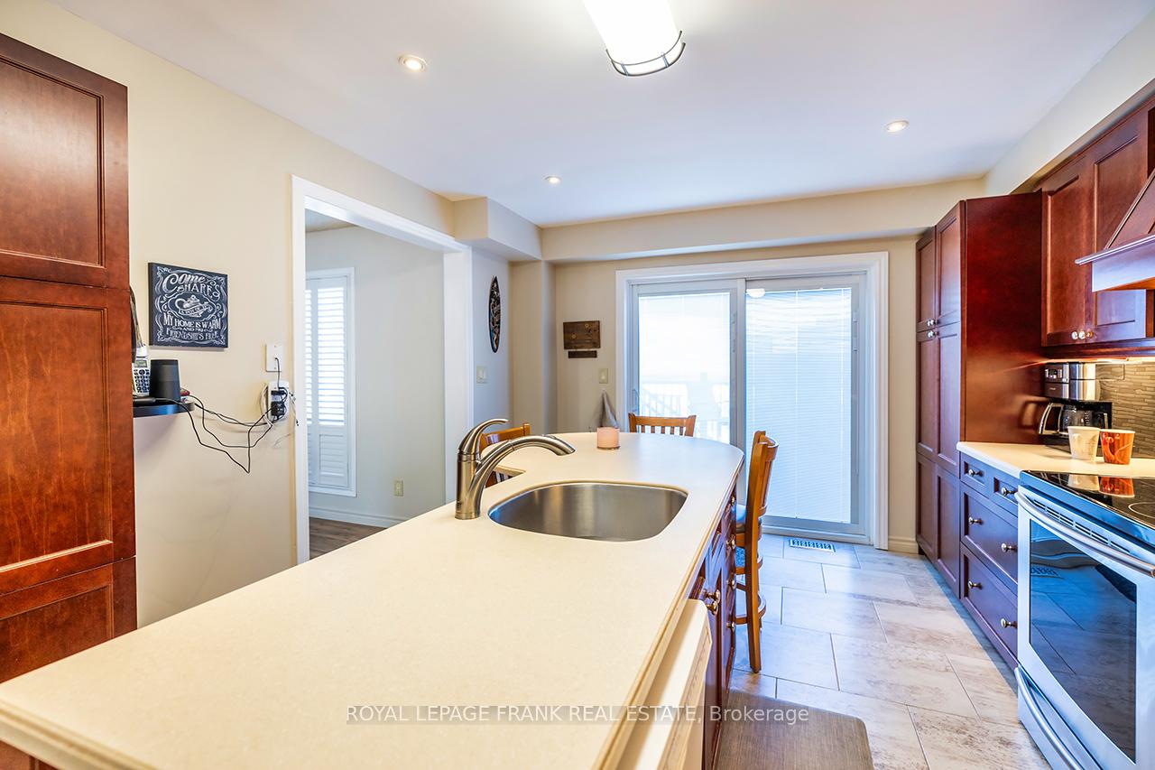 Photo 31 of 1288 Wildlark Drive, Peterborough, Monaghan Ward 2 — HOMEH