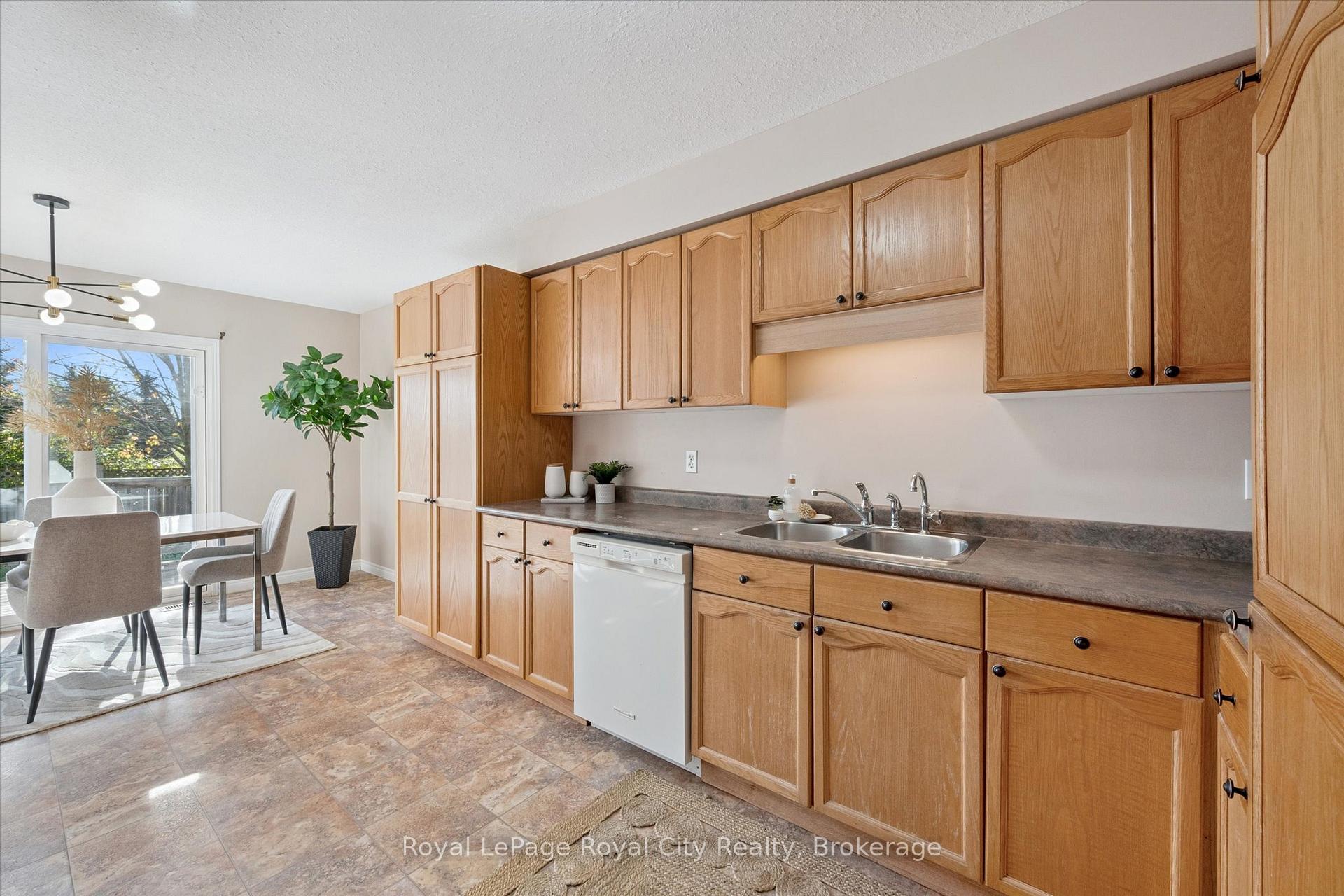 Photo 17 of 547 Grange Road, Guelph, Grange Road — HOMEH