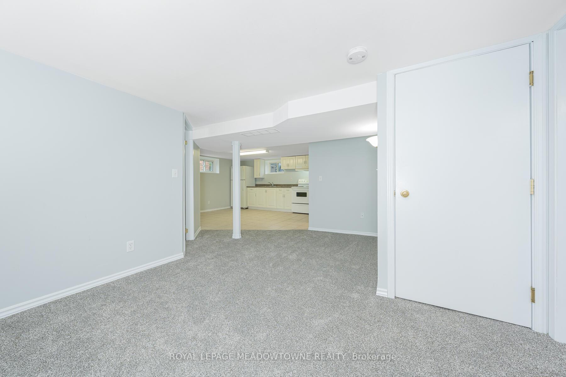 Photo 7 of Unit Unit B, 15 Summit Crescent, Guelph, Exhibition Park — HOMEH