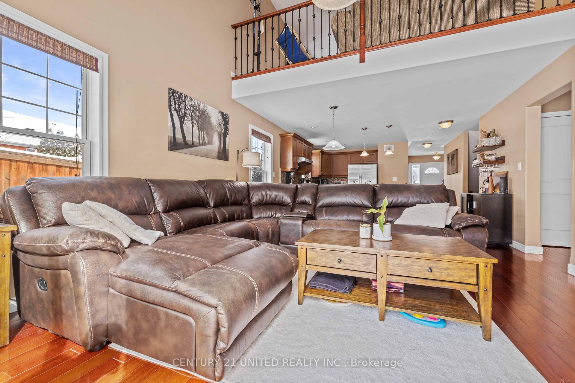 Photo 9 of 109 Bowen Drive, Peterborough, Northcrest Ward 5 — HOMEH
