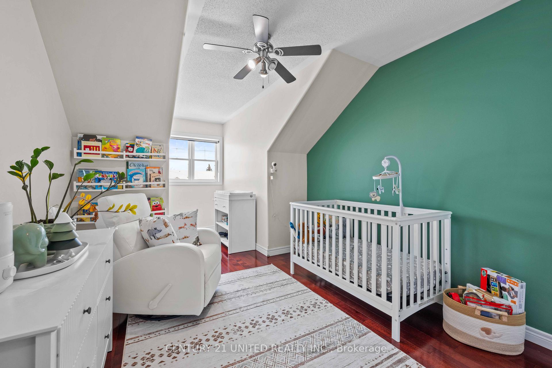 Photo 15 of 109 Bowen Drive, Peterborough, Northcrest Ward 5 — HOMEH