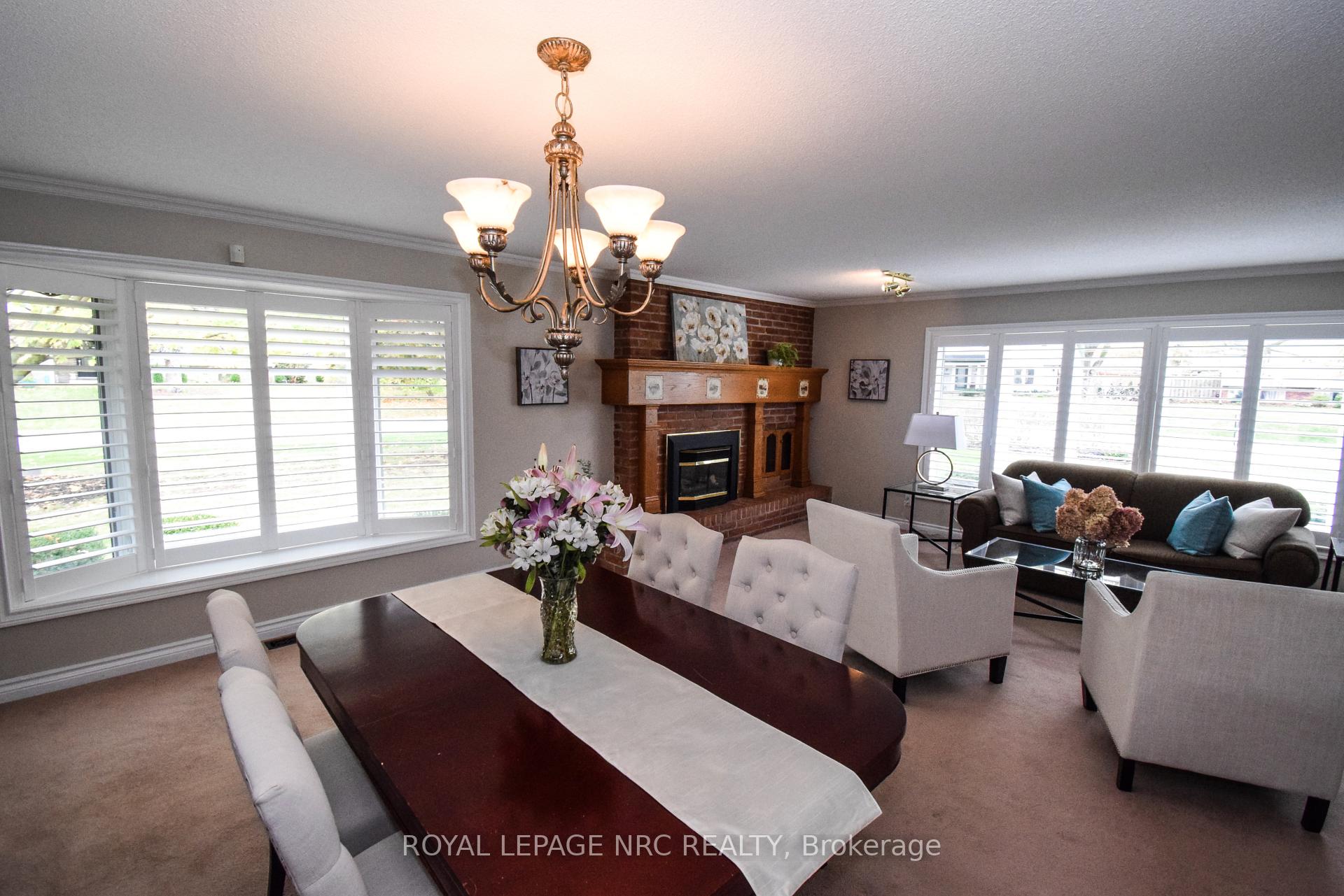 Photo 16 of 15 Burgess Drive, Grimsby, Grimsby East — HOMEH
