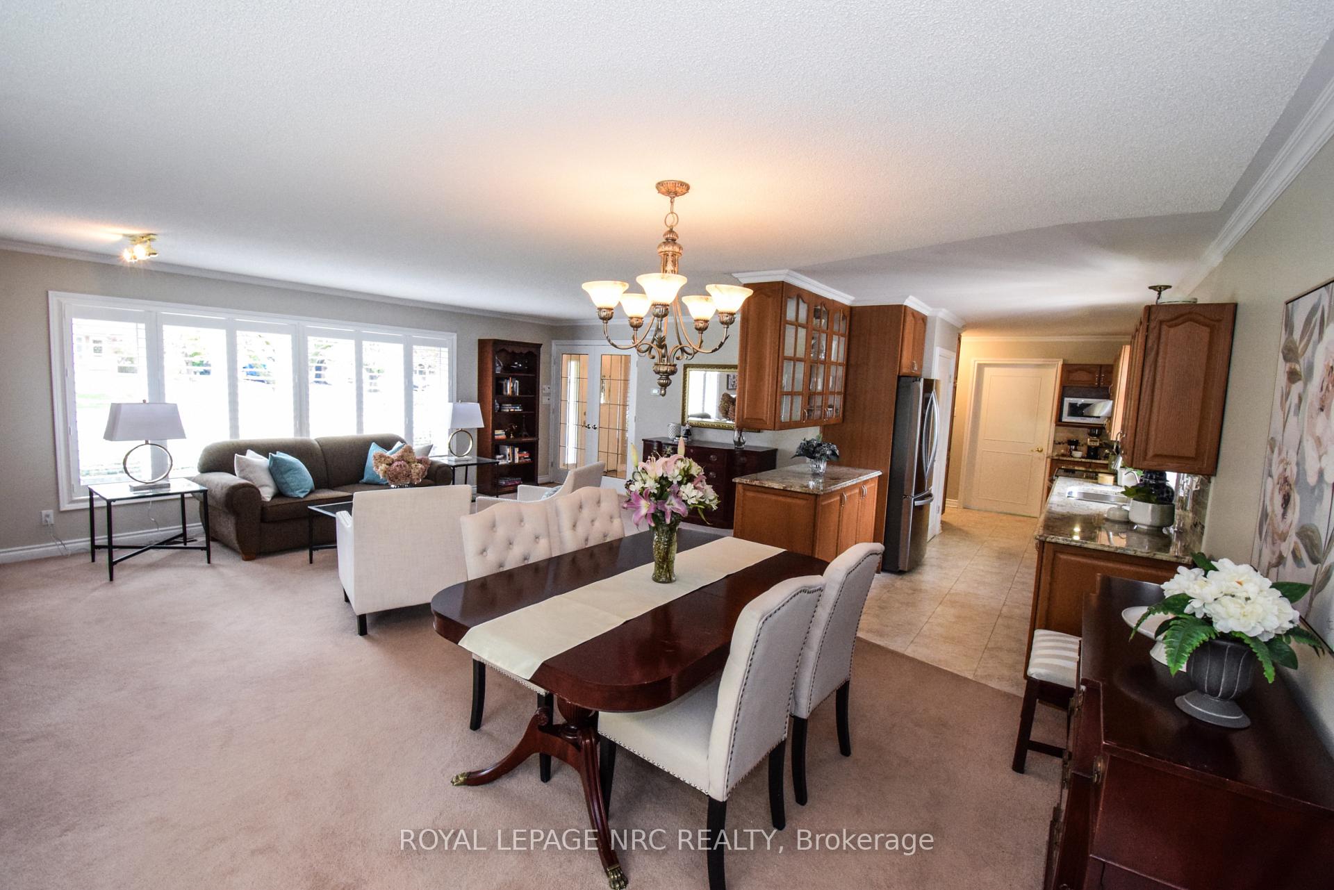 Photo 19 of 15 Burgess Drive, Grimsby, Grimsby East — HOMEH