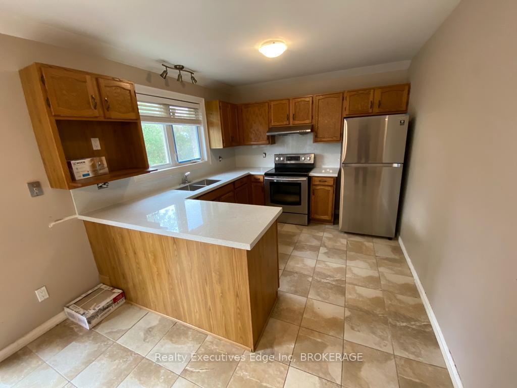 Photo 5 of Unit Main, 177 Inkerman Street, Guelph, Junction/Onward Willow — HOMEH