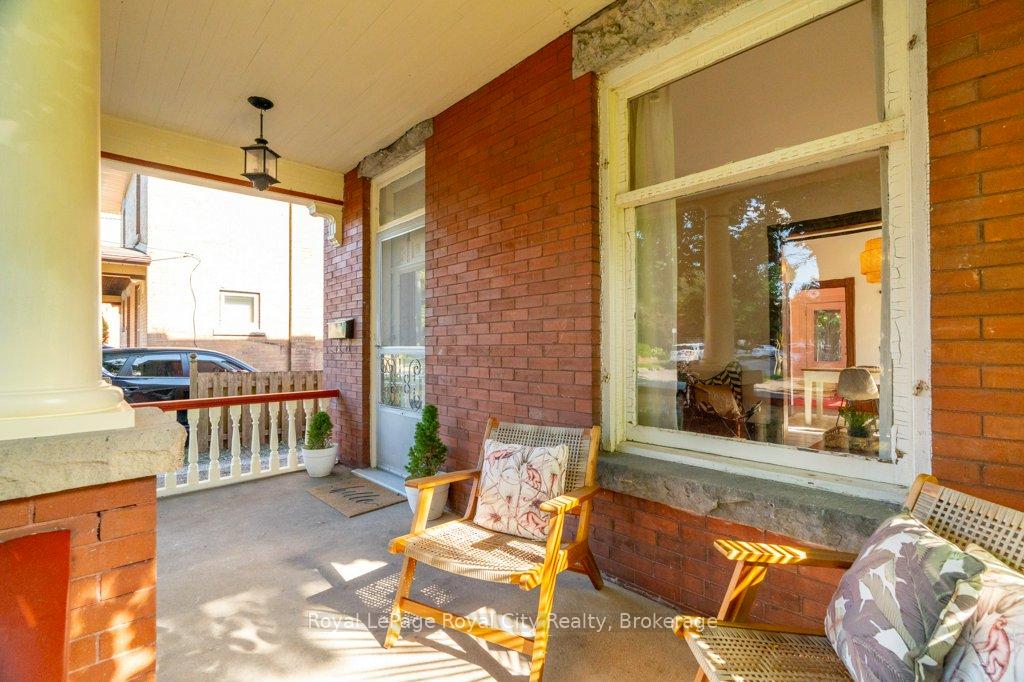 Photo 8 of 45 Toronto Street, Guelph, St. Patrick's Ward — HOMEH