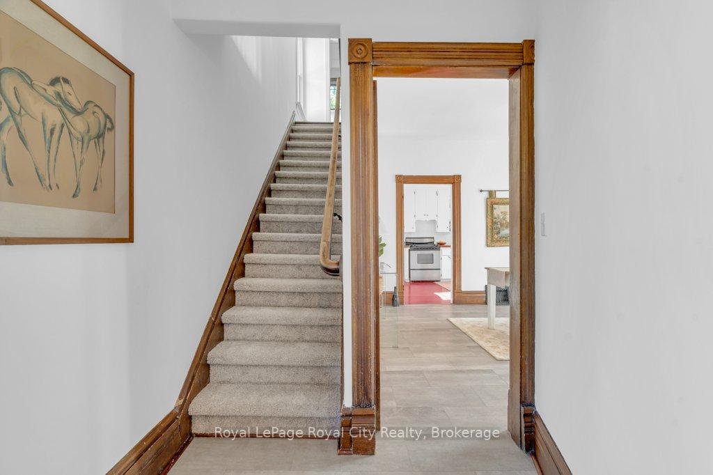 Photo 20 of 45 Toronto Street, Guelph, St. Patrick's Ward — HOMEH