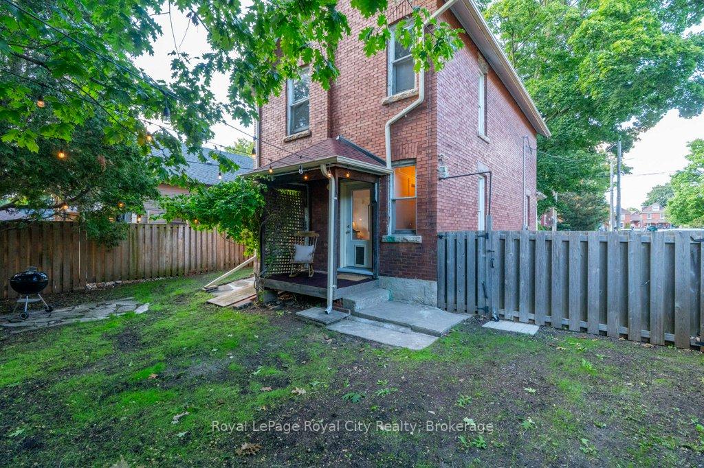 Photo 35 of 45 Toronto Street, Guelph, St. Patrick's Ward — HOMEH