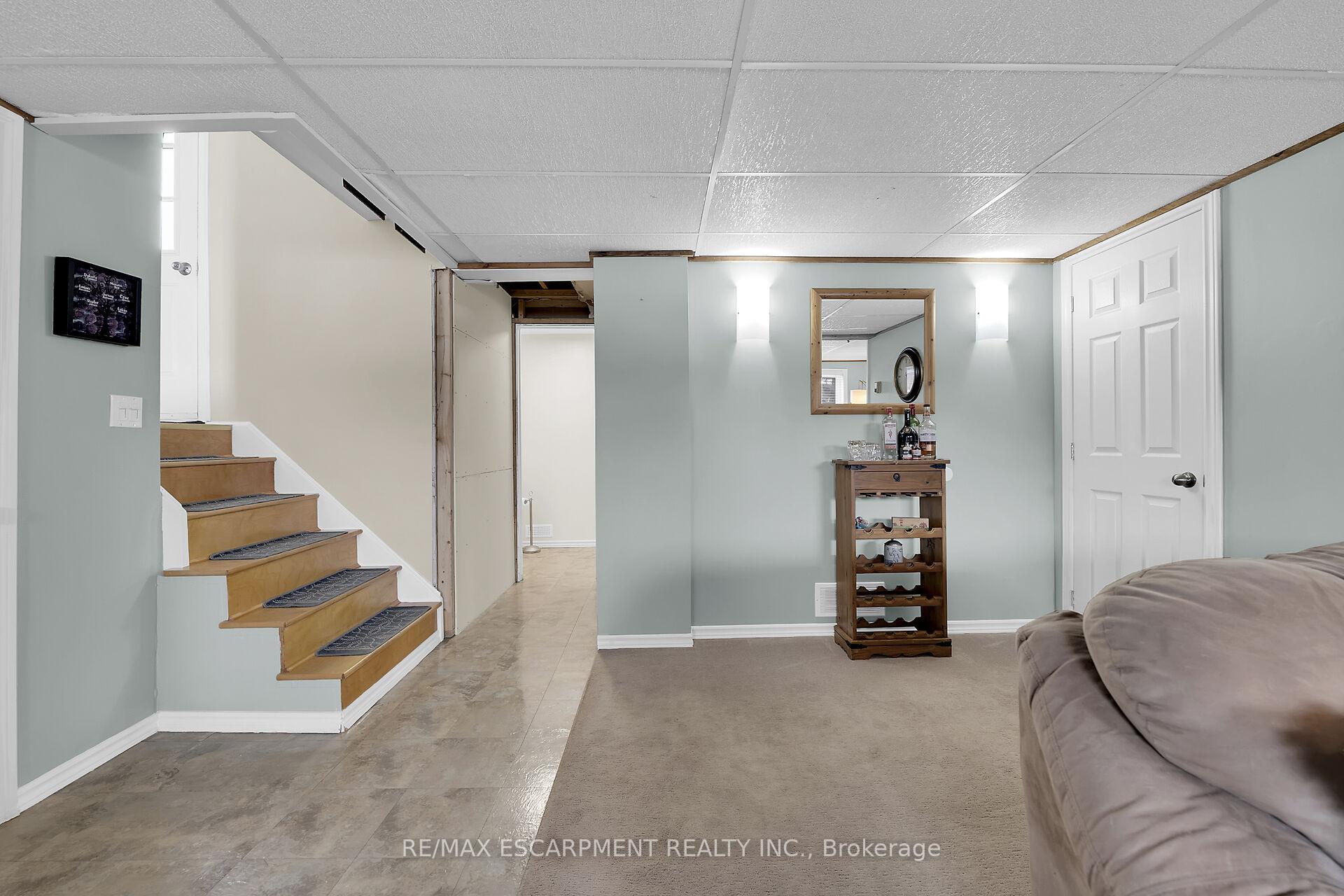 Photo 41 of 10 Almond Gardens, Grimsby, Grimsby Beach — HOMEH